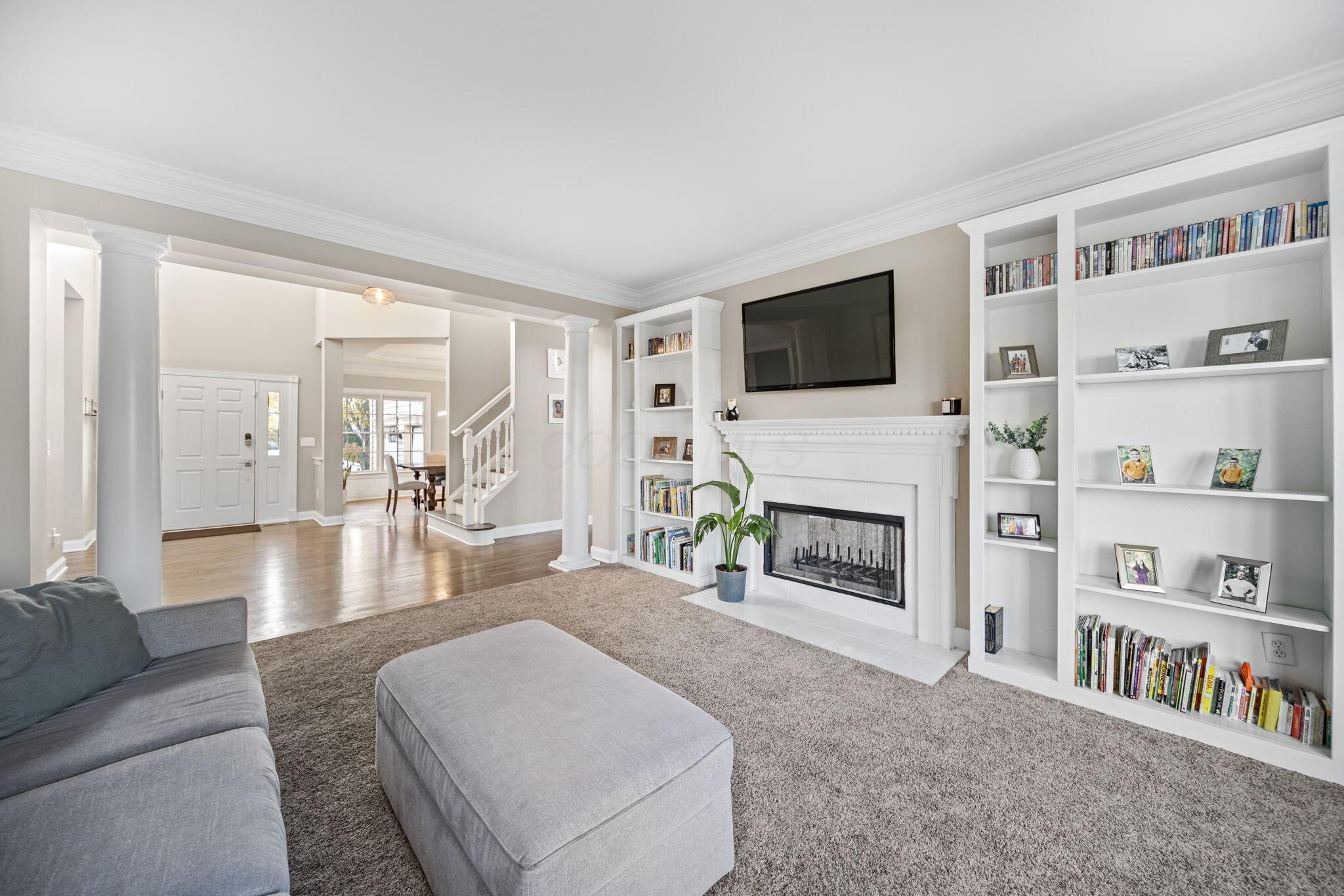 New Albany, Ohio, 43054, United States, 4 Bedrooms Bedrooms, ,3 BathroomsBathrooms,Residential,For Sale,1988234