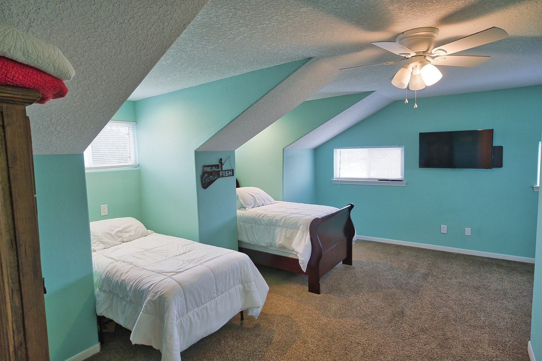 Brazoria, Texas, 77422, United States, 6 Bedrooms Bedrooms, ,6 BathroomsBathrooms,Residential,For Sale,1978625