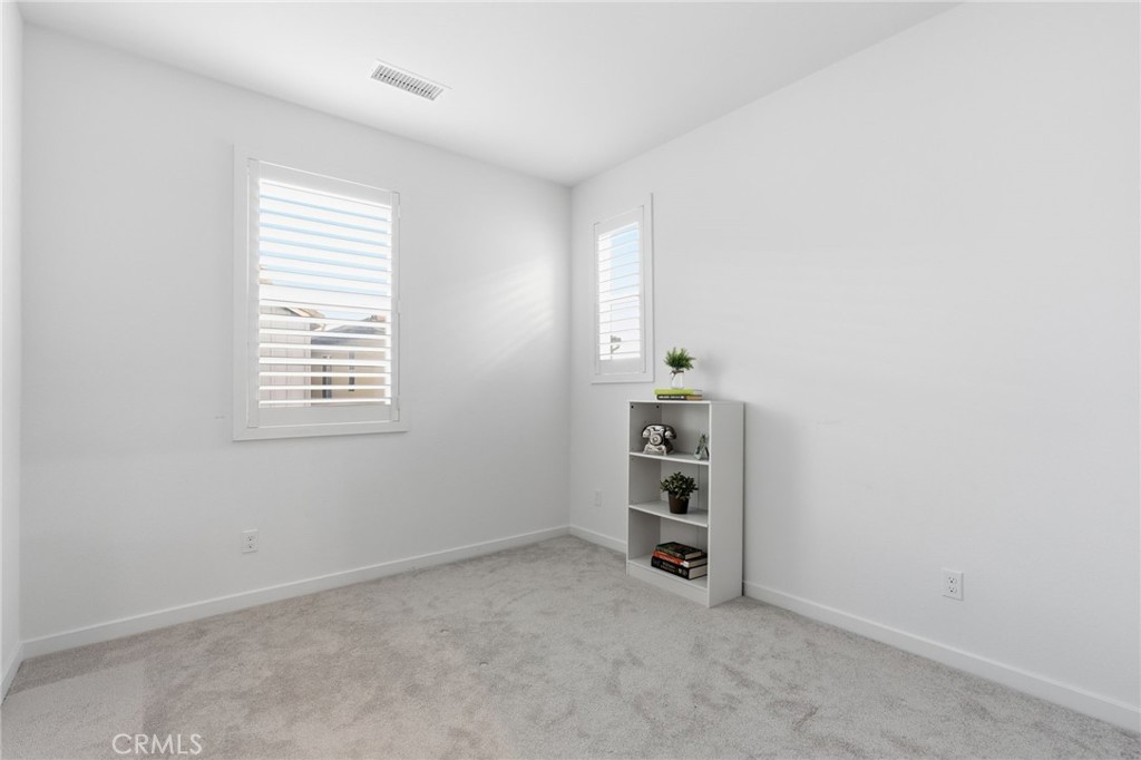 Corona, California, 92883, United States, 3 Bedrooms Bedrooms, ,3 BathroomsBathrooms,Residential,For Sale,1996400