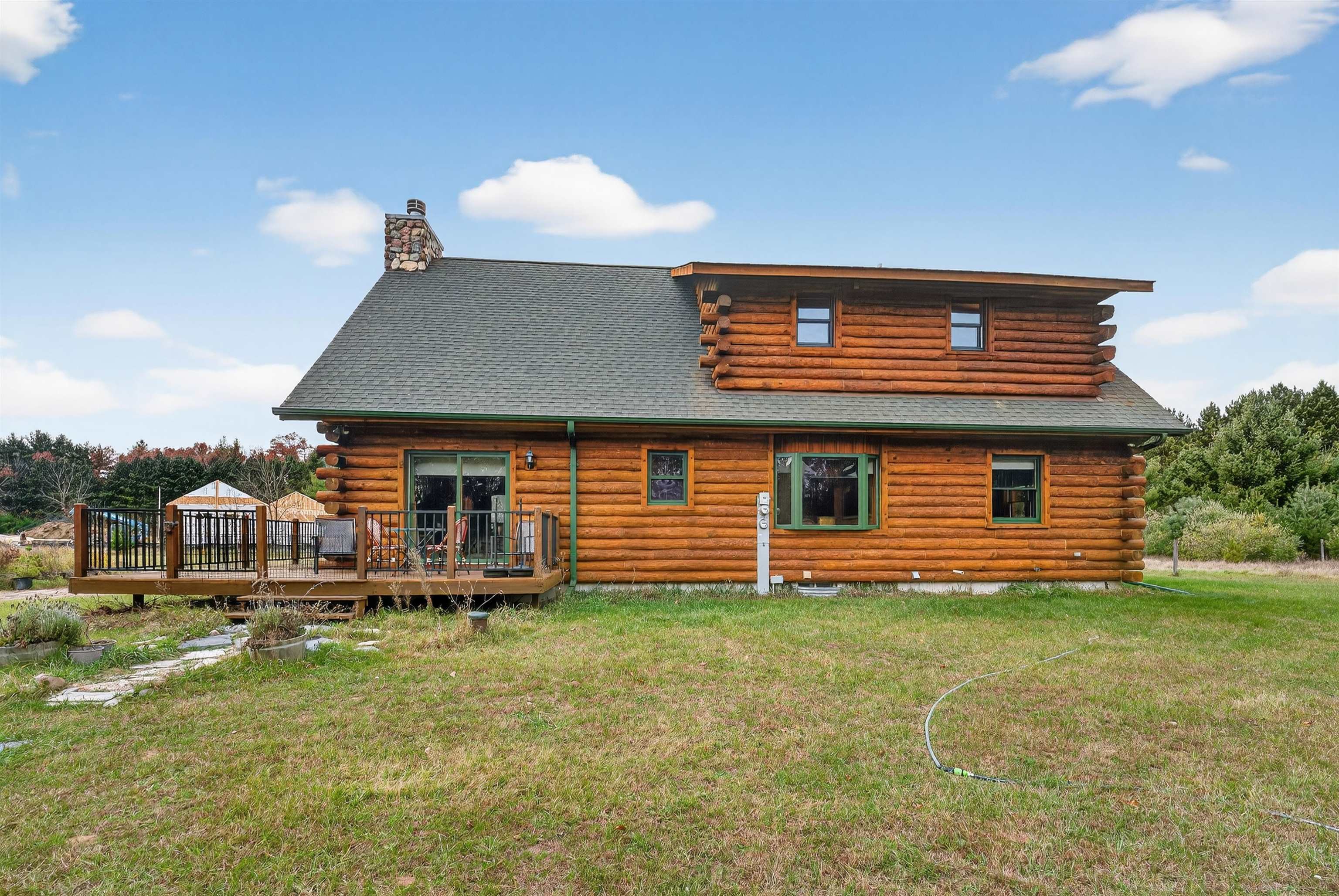 IOLA, Wisconsin, 54945, United States, 2 Bedrooms Bedrooms, ,3 BathroomsBathrooms,Residential,For Sale,1991168