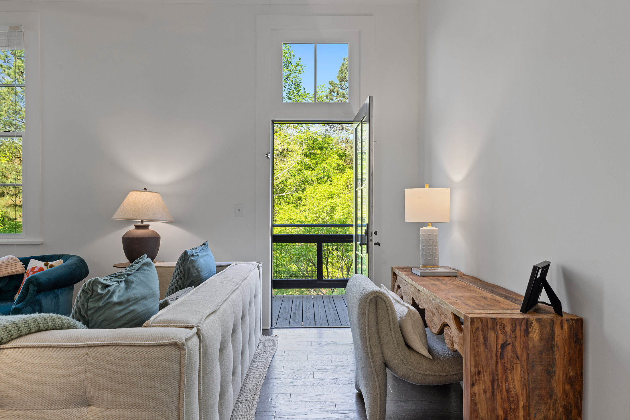  Top Floor, Corner Condo Overlooking Serenbe Stables - 物件實景