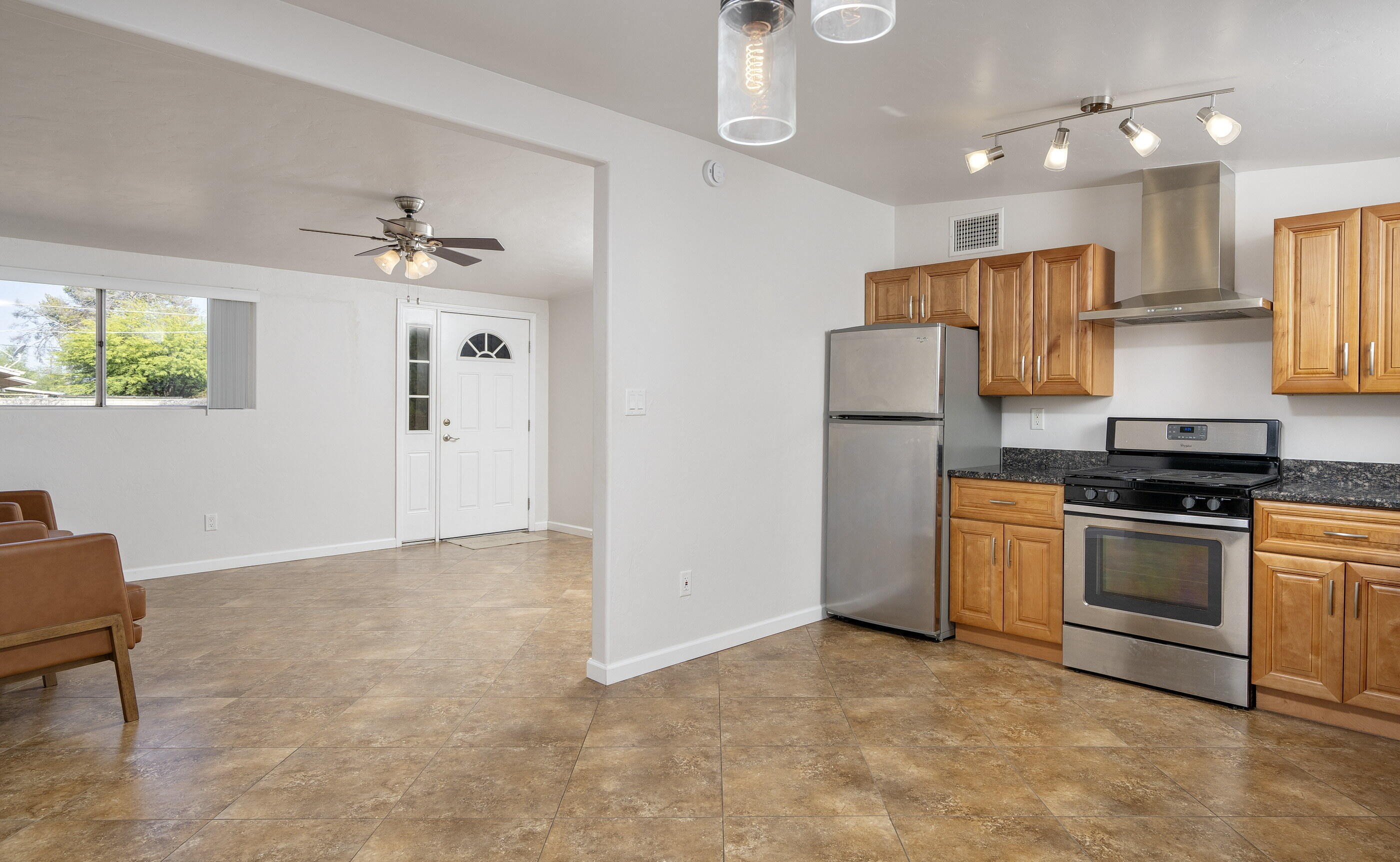  5801 E Bellevue Street, Tucson, AZ, 85712 - 物件實景