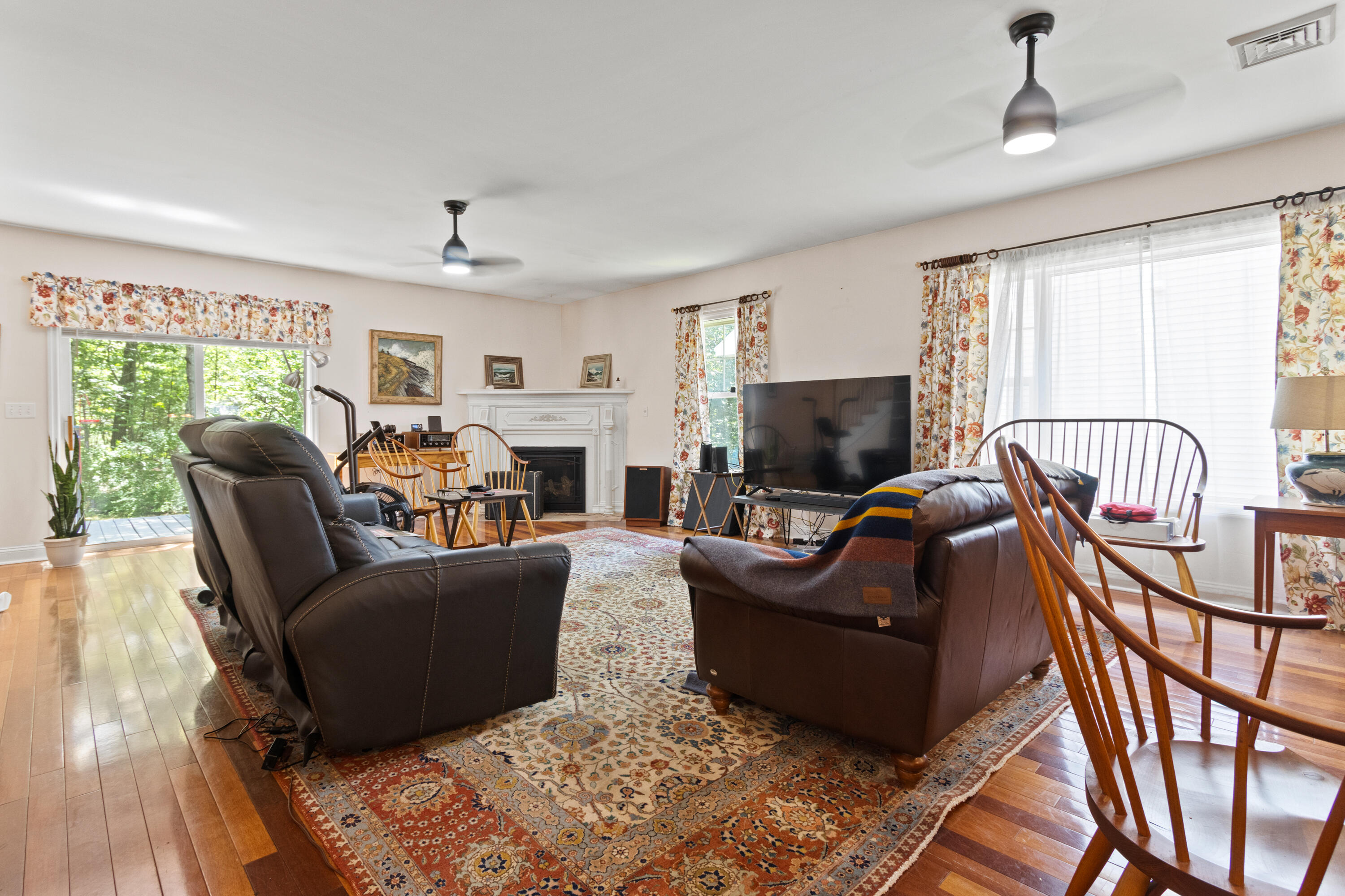 Old Orchard Beach, Maine, 04064, United States, 3 Bedrooms Bedrooms, ,2 BathroomsBathrooms,Residential,For Sale,1906267