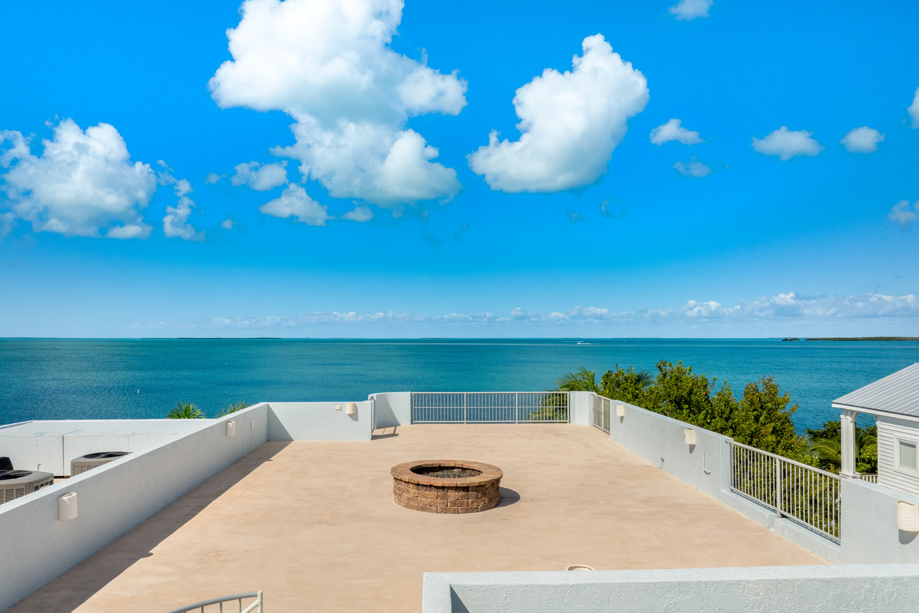  144 N Rolling Hill Road - 物件實景