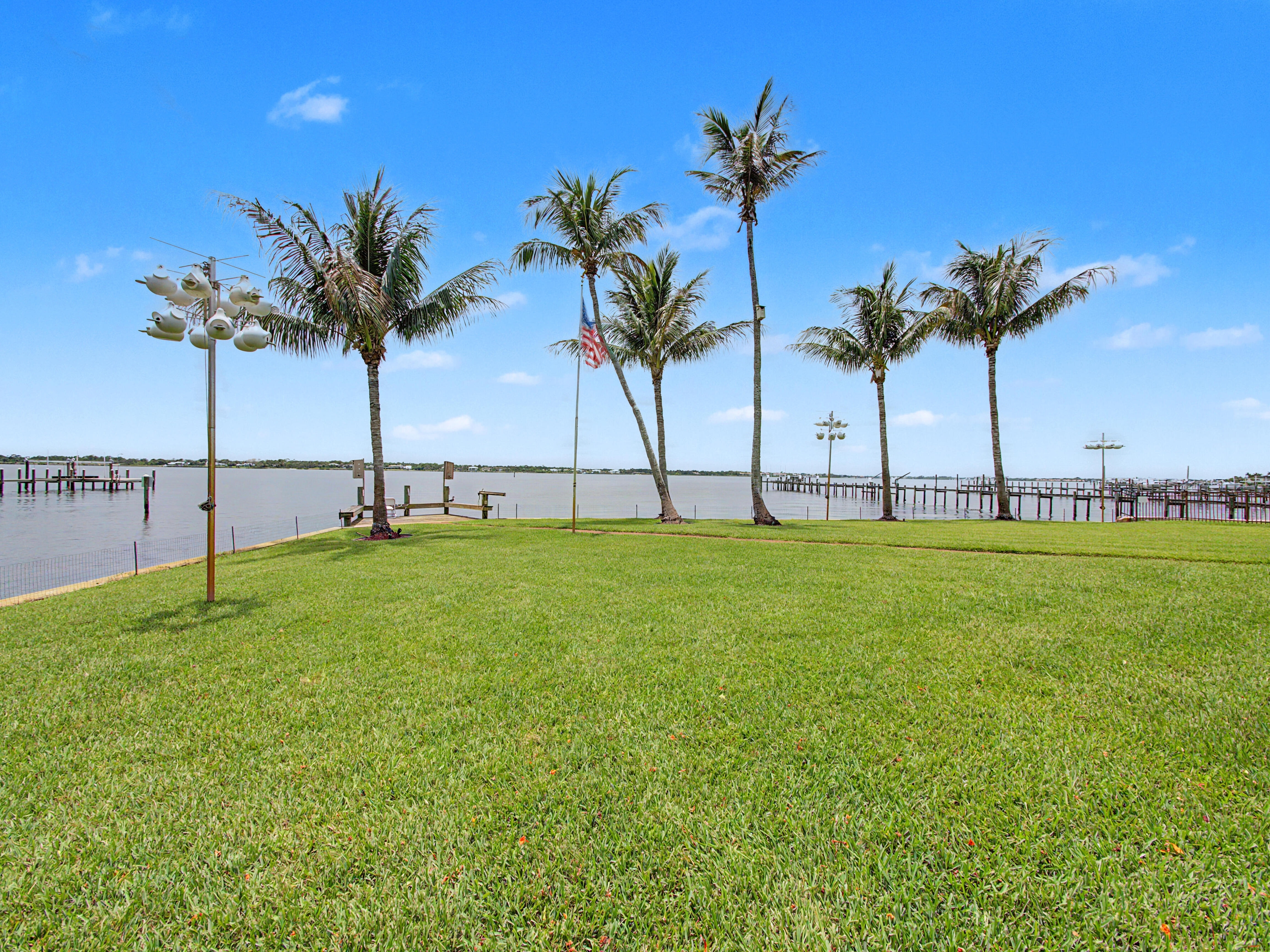  1910 NW Cove Circle, Stuart, FL, 34994 - 物件實景
