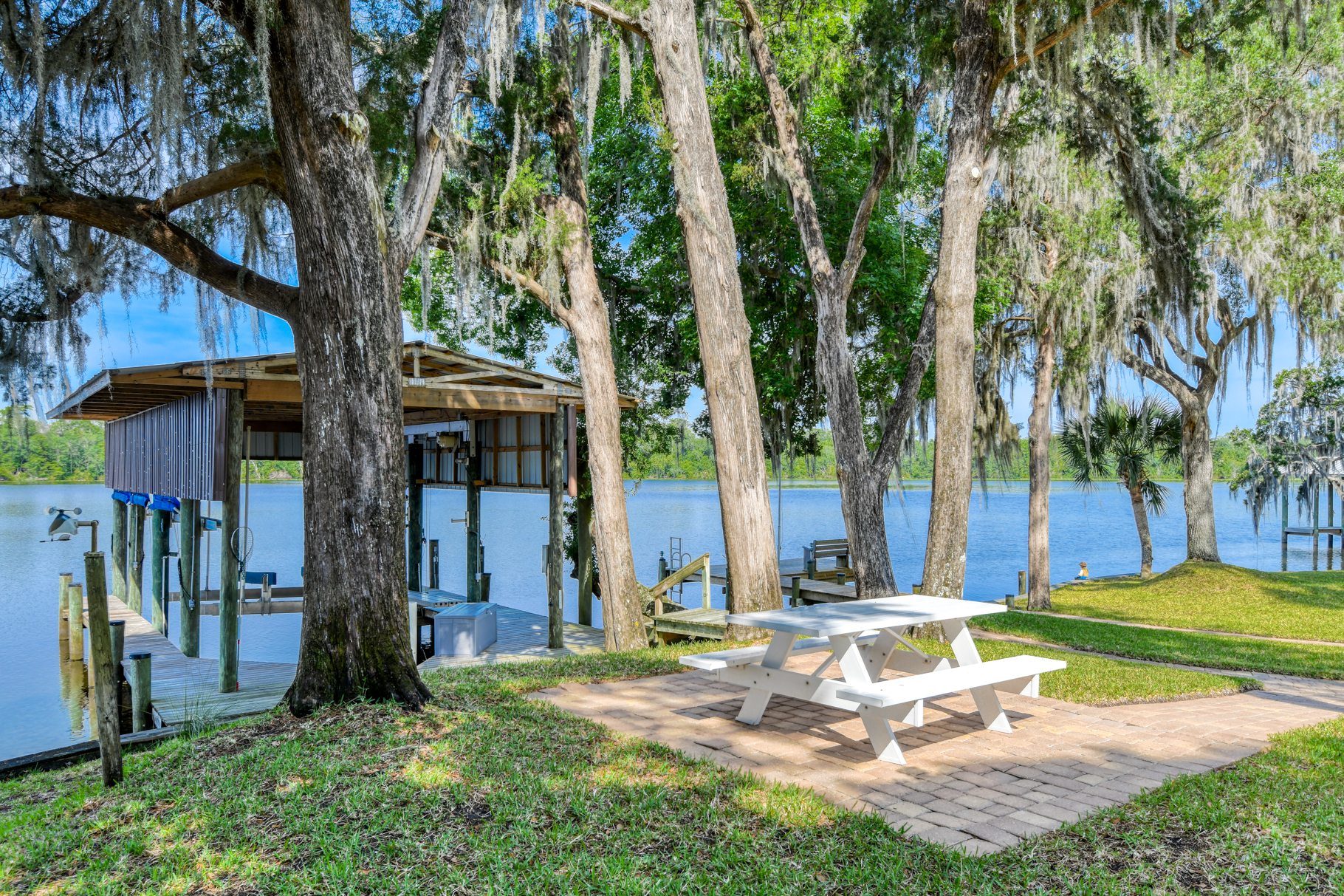 Satsuma, Florida, 32189, United States, 3 Bedrooms Bedrooms, ,2 BathroomsBathrooms,Residential,For Sale,1807722