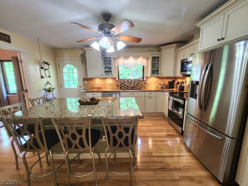 Montville Twp., New Jersey, 07082-1432, United States, 5 Bedrooms Bedrooms, ,3 BathroomsBathrooms,Residential,For Sale,2048009