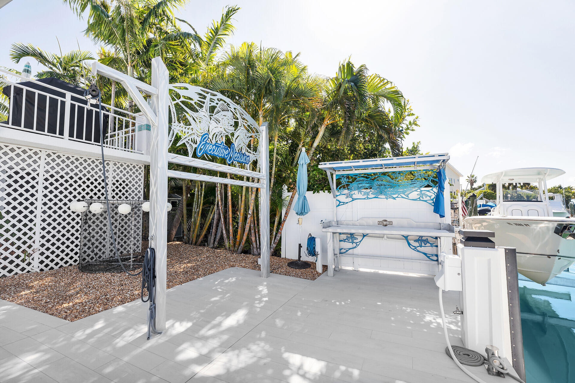 Duck, Florida, 33050, United States, 3 Bedrooms Bedrooms, ,3 BathroomsBathrooms,Residential,For Sale,1998435