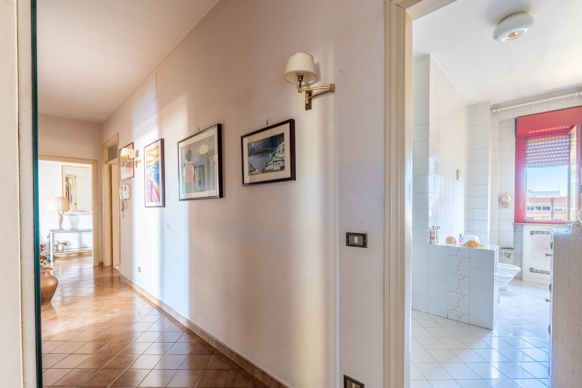 Via Tenente Gaetano Devitofrancesco, Bari, Bari, 70100, IT, 3 Bedrooms Bedrooms, ,2 BathroomsBathrooms,Residential,For Sale,Via Tenente Gaetano Devitofrancesco,1486305