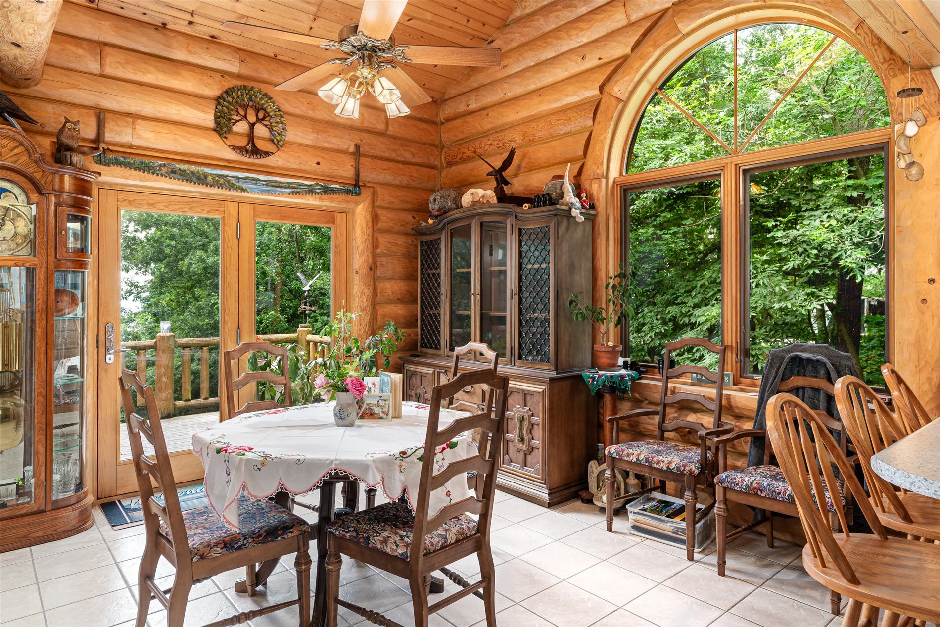 Ferryville, Wisconsin, 54628, United States, 3 Bedrooms Bedrooms, ,3 BathroomsBathrooms,Residential,For Sale,1904221