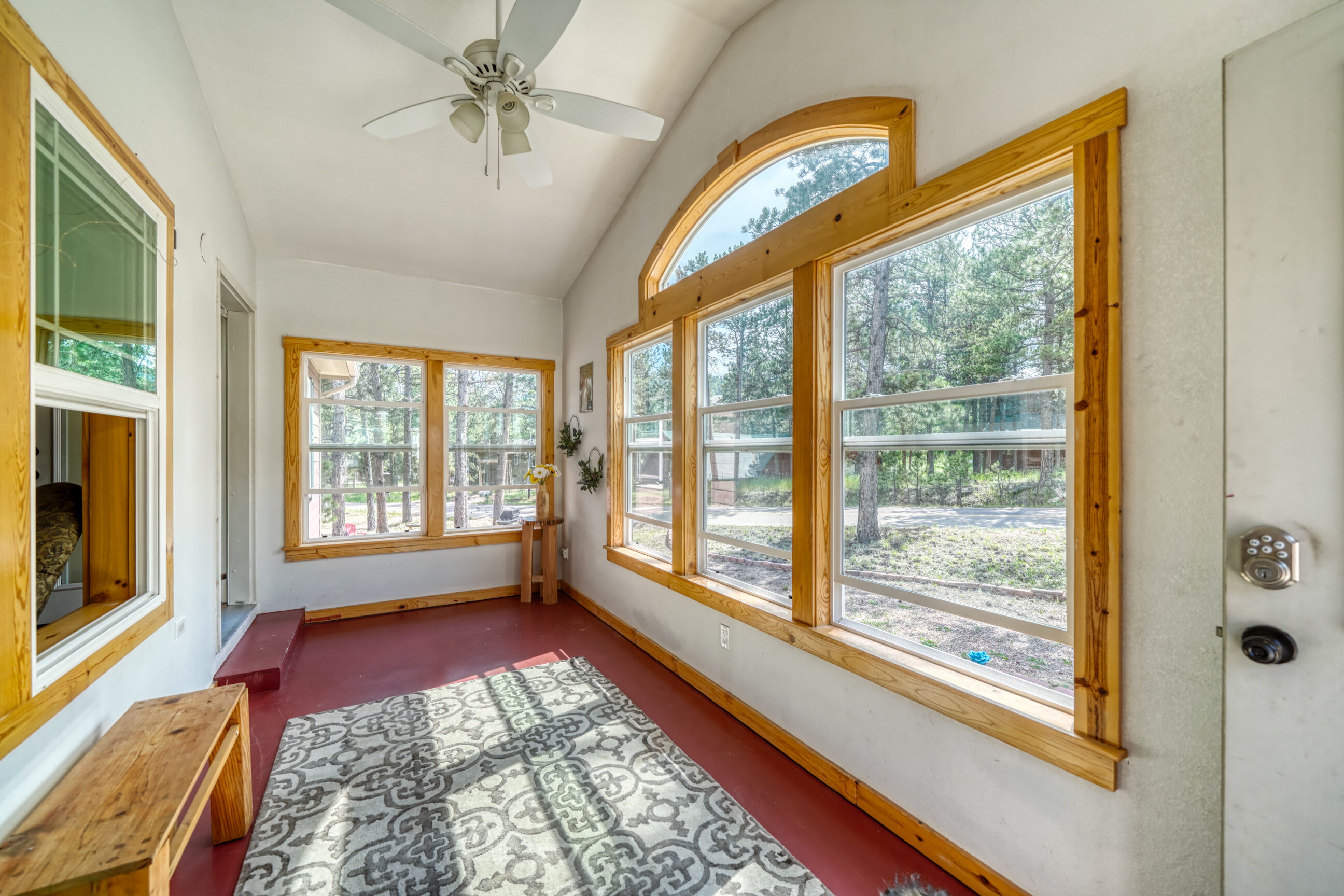 Woodland Park, Colorado, 80863, United States, 3 Bedrooms Bedrooms, ,2 BathroomsBathrooms,Residential,For Sale,1891274