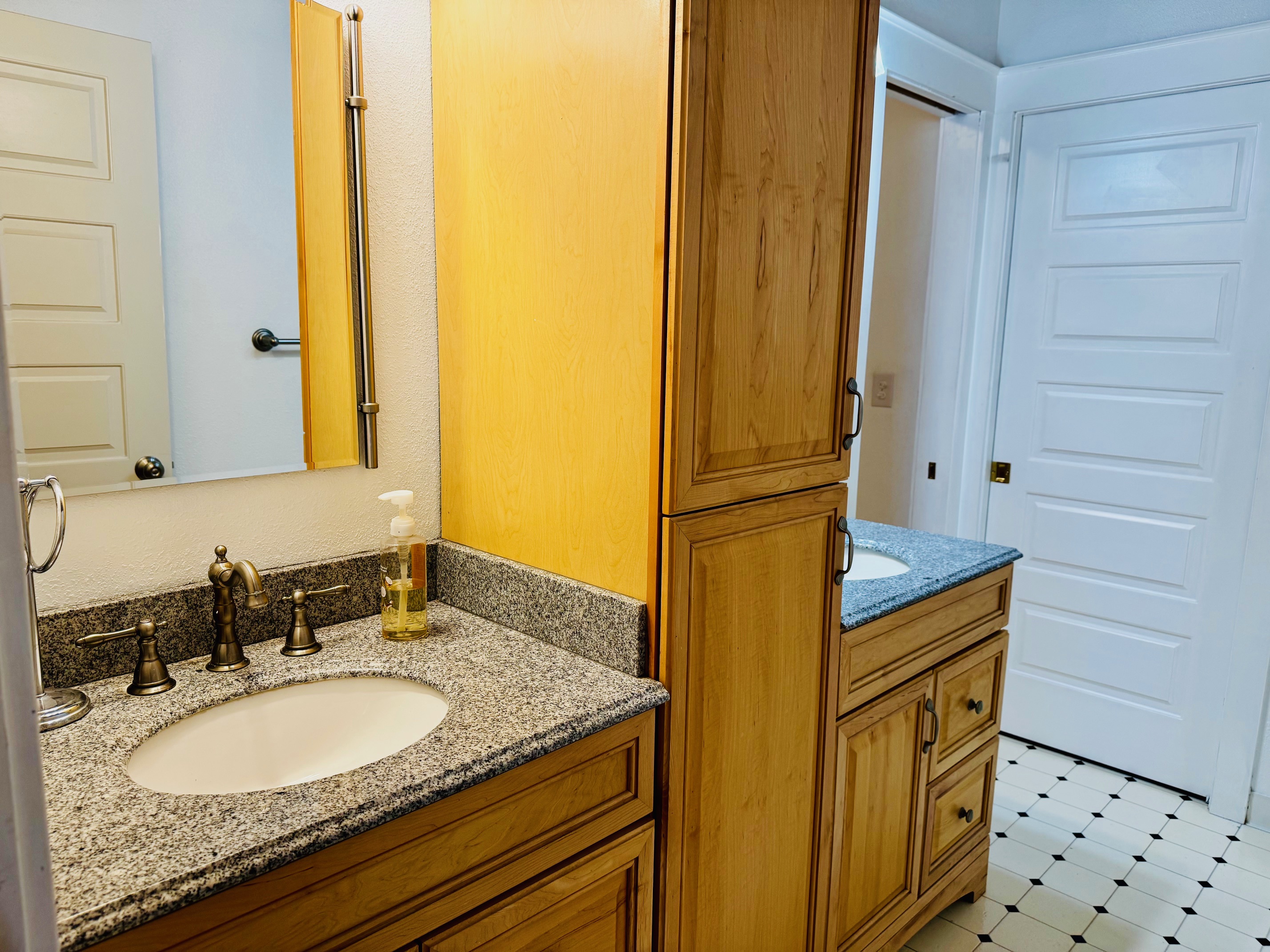 Rupert, Idaho, 83350, United States, 6 Bedrooms Bedrooms, ,2 BathroomsBathrooms,Residential,For Sale,1938225