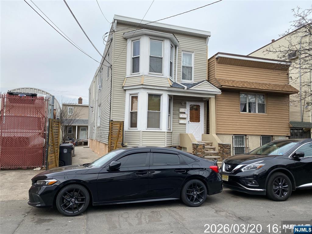 Newark, New Jersey, 07105, United States, 9 Bedrooms Bedrooms, ,5 BathroomsBathrooms,Residential,For Sale,2030710