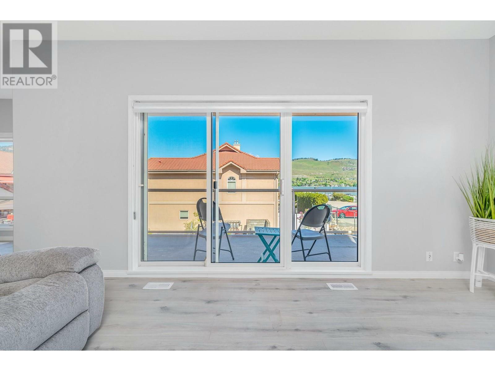 VERNON, British Columbia, V1T 6Y5, CA, 2 Bedrooms Bedrooms, ,2 BathroomsBathrooms,Residential,For Sale,1837708