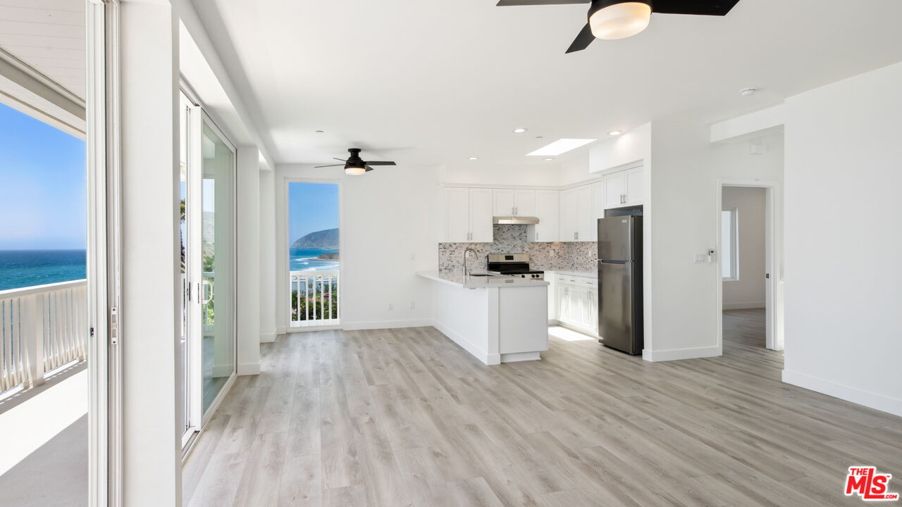 Malibu, California, 90265, United States, 2 Bedrooms Bedrooms, ,1 BathroomBathrooms,Residential,For Sale,1895662