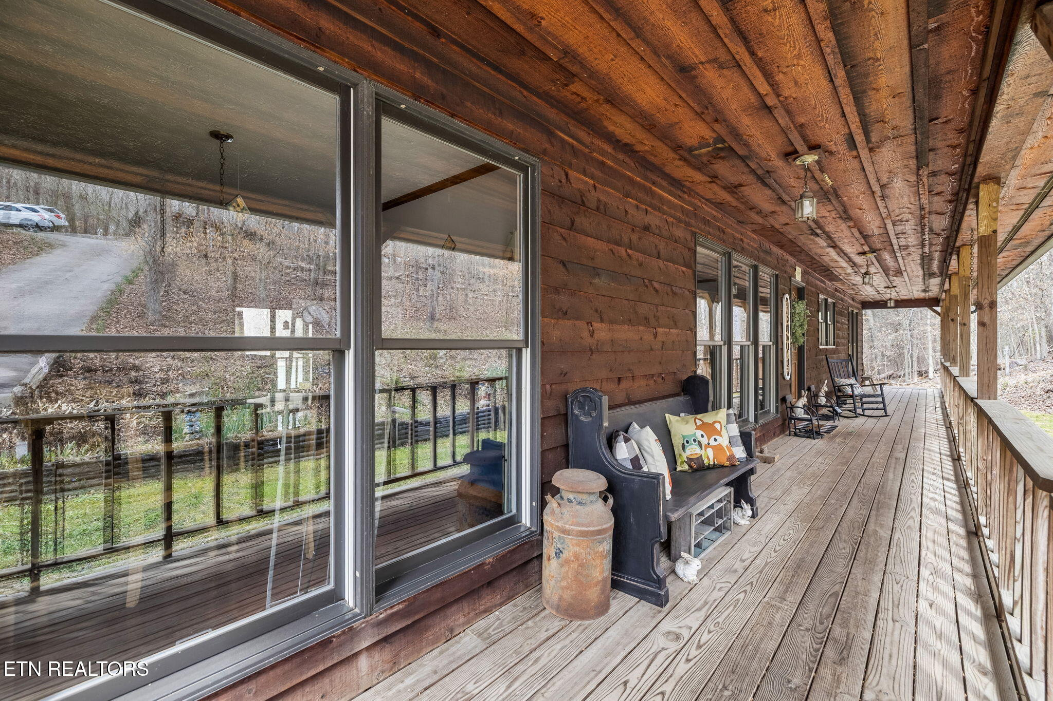 Kingston, Tennessee, 37763, United States, 3 Bedrooms Bedrooms, ,3 BathroomsBathrooms,Residential,For Sale,2013795