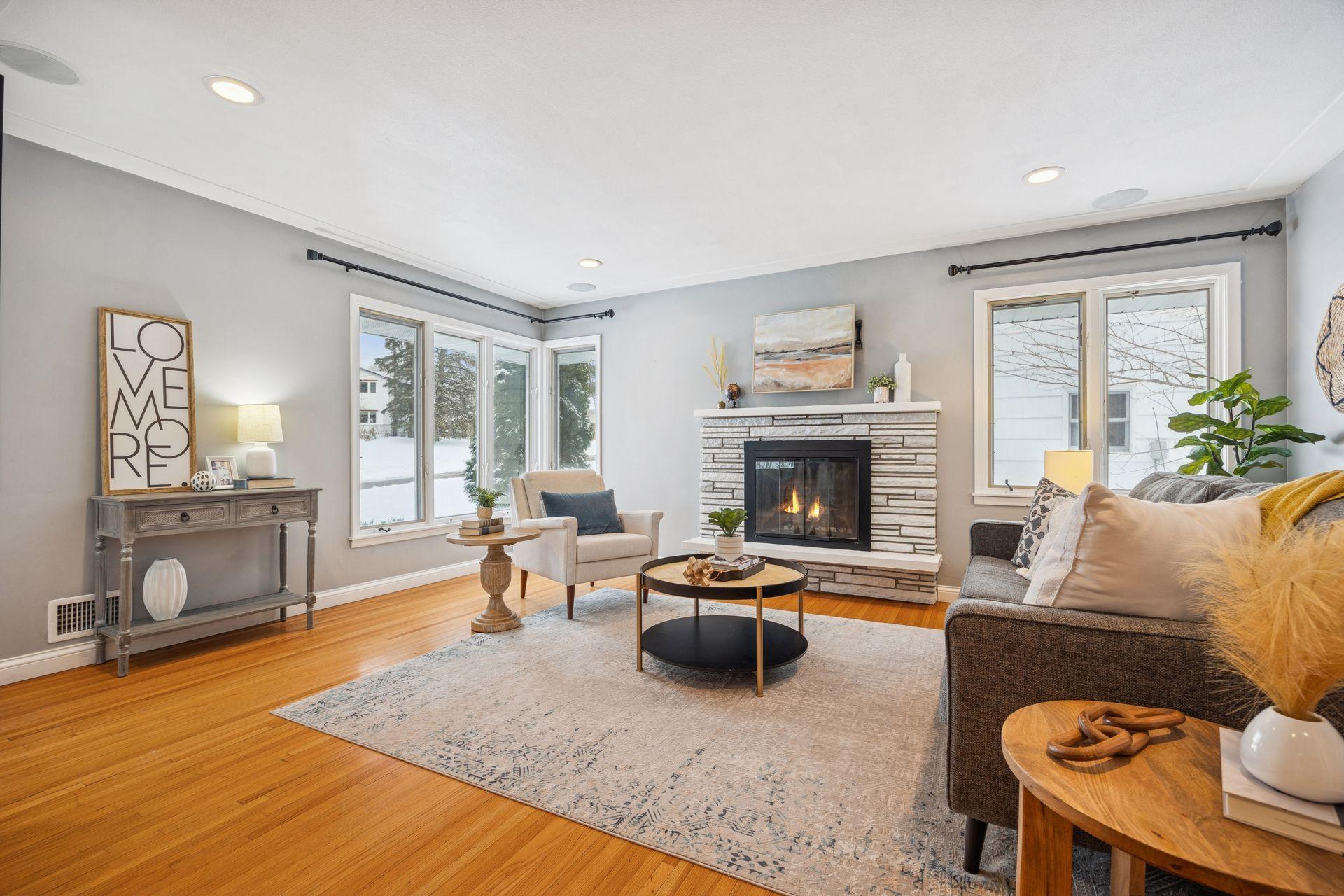 Edina, Minnesota, 55435, United States, 4 Bedrooms Bedrooms, ,3 BathroomsBathrooms,Residential,For Sale,1998475