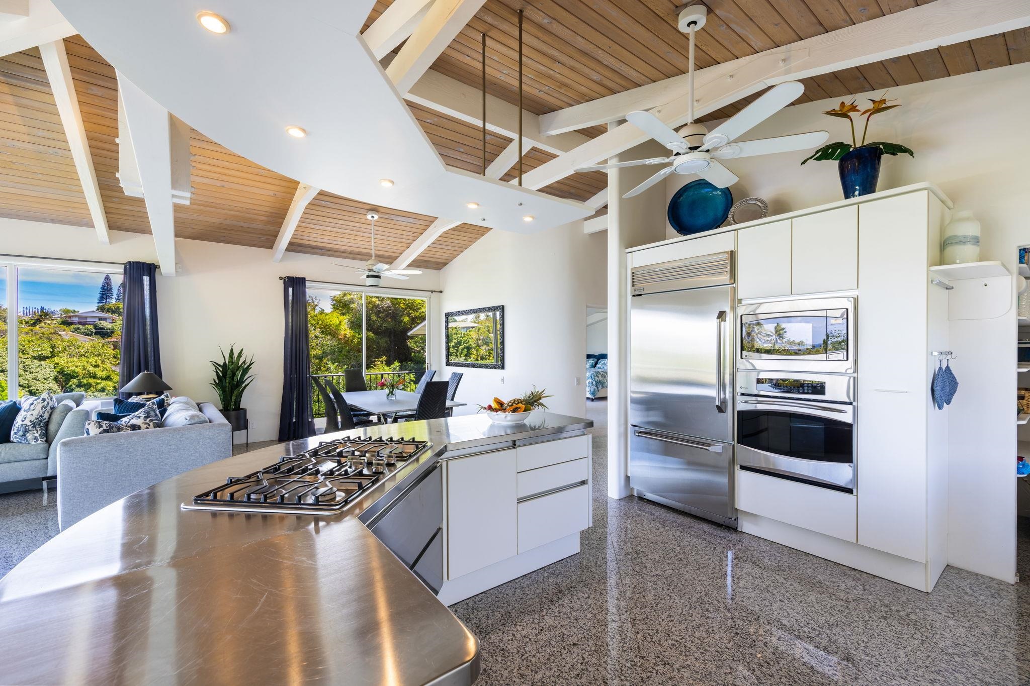 Lahaina, Hawaii, 96761, United States, 4 Bedrooms Bedrooms, ,5 BathroomsBathrooms,Residential,For Sale,1730605