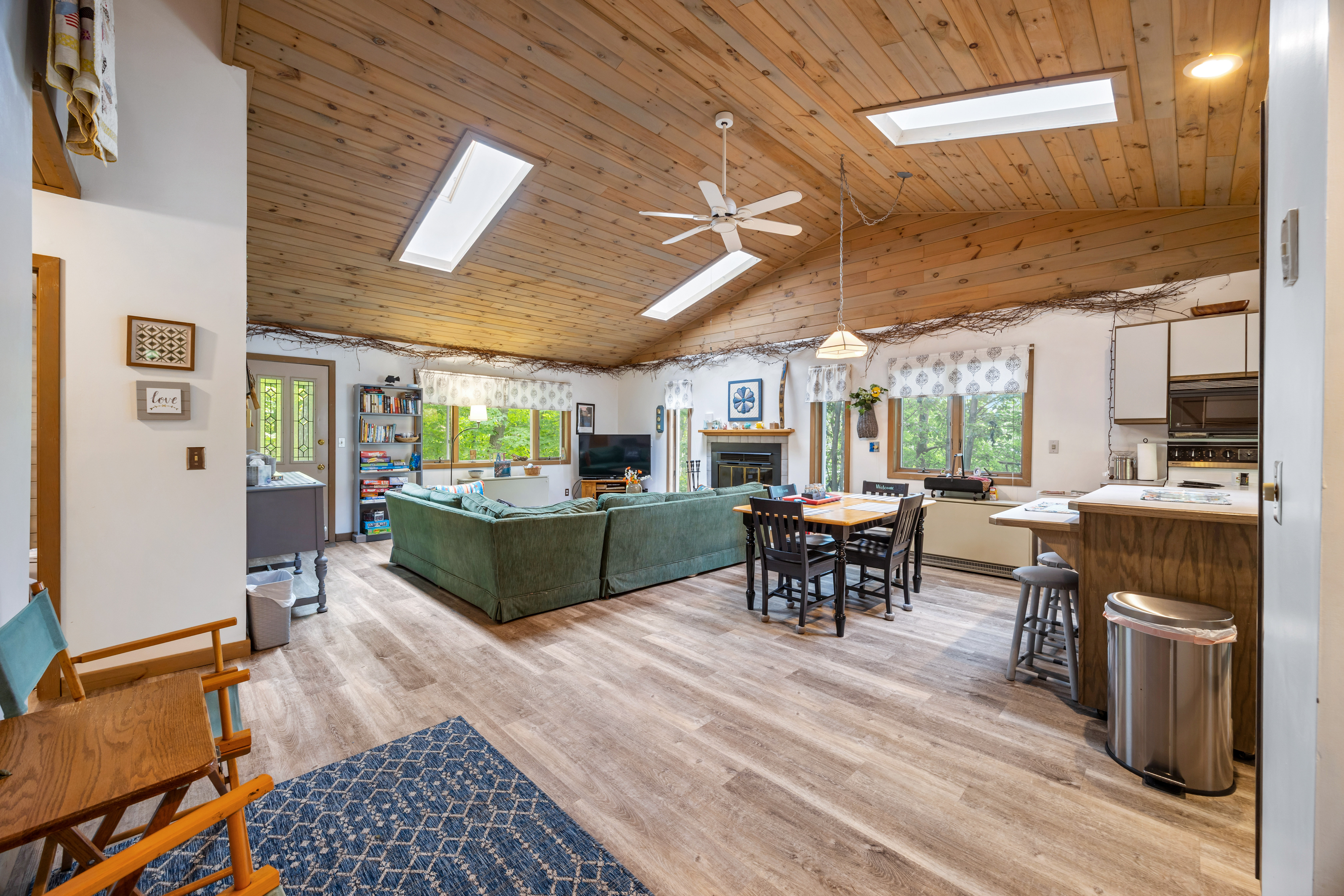 Jerusalem, New York, 14478, United States, 3 Bedrooms Bedrooms, ,2 BathroomsBathrooms,Residential,For Sale,1921280