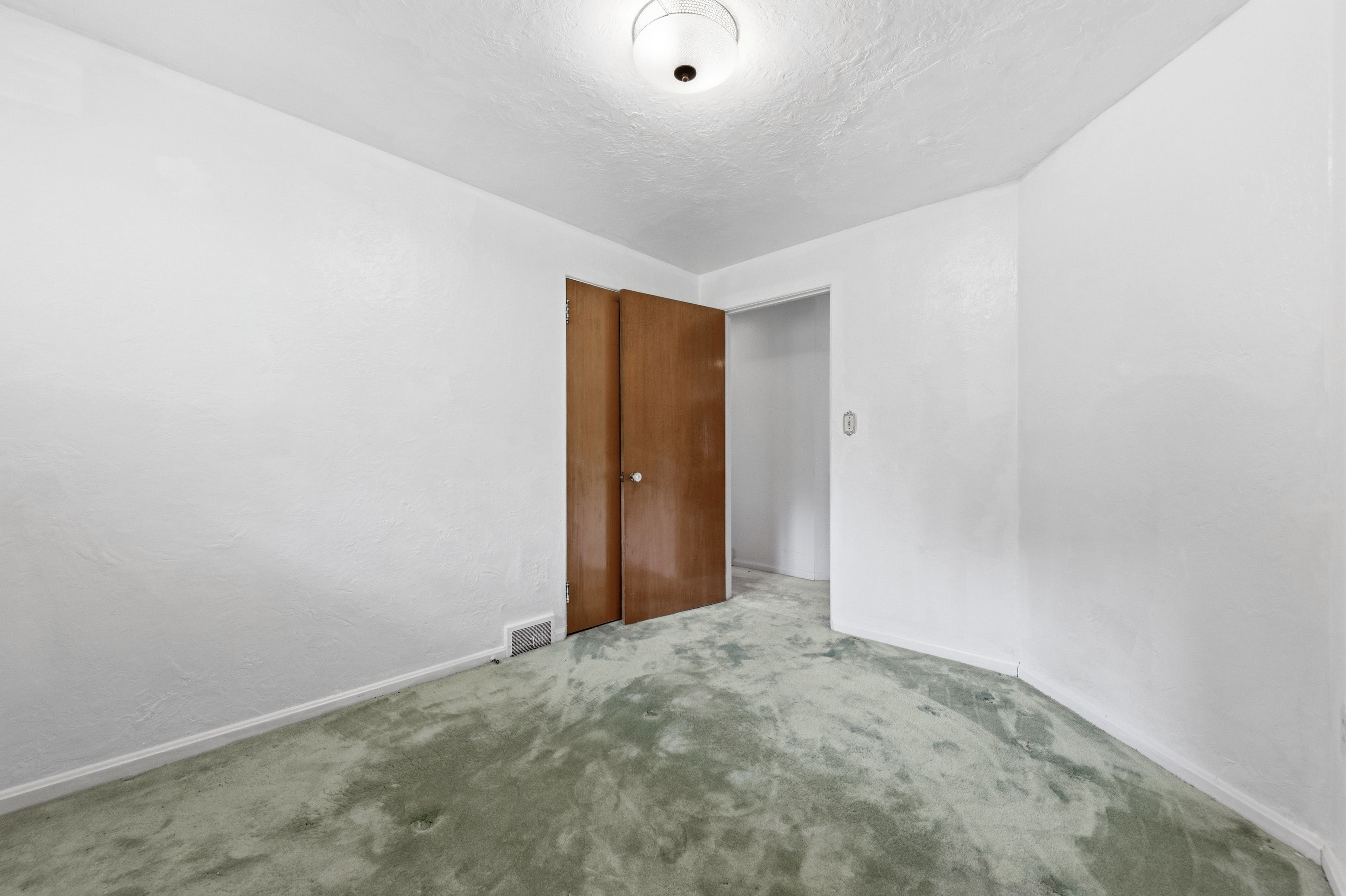  944 Mercer Road, Butler, PA 16001 - 物件實景