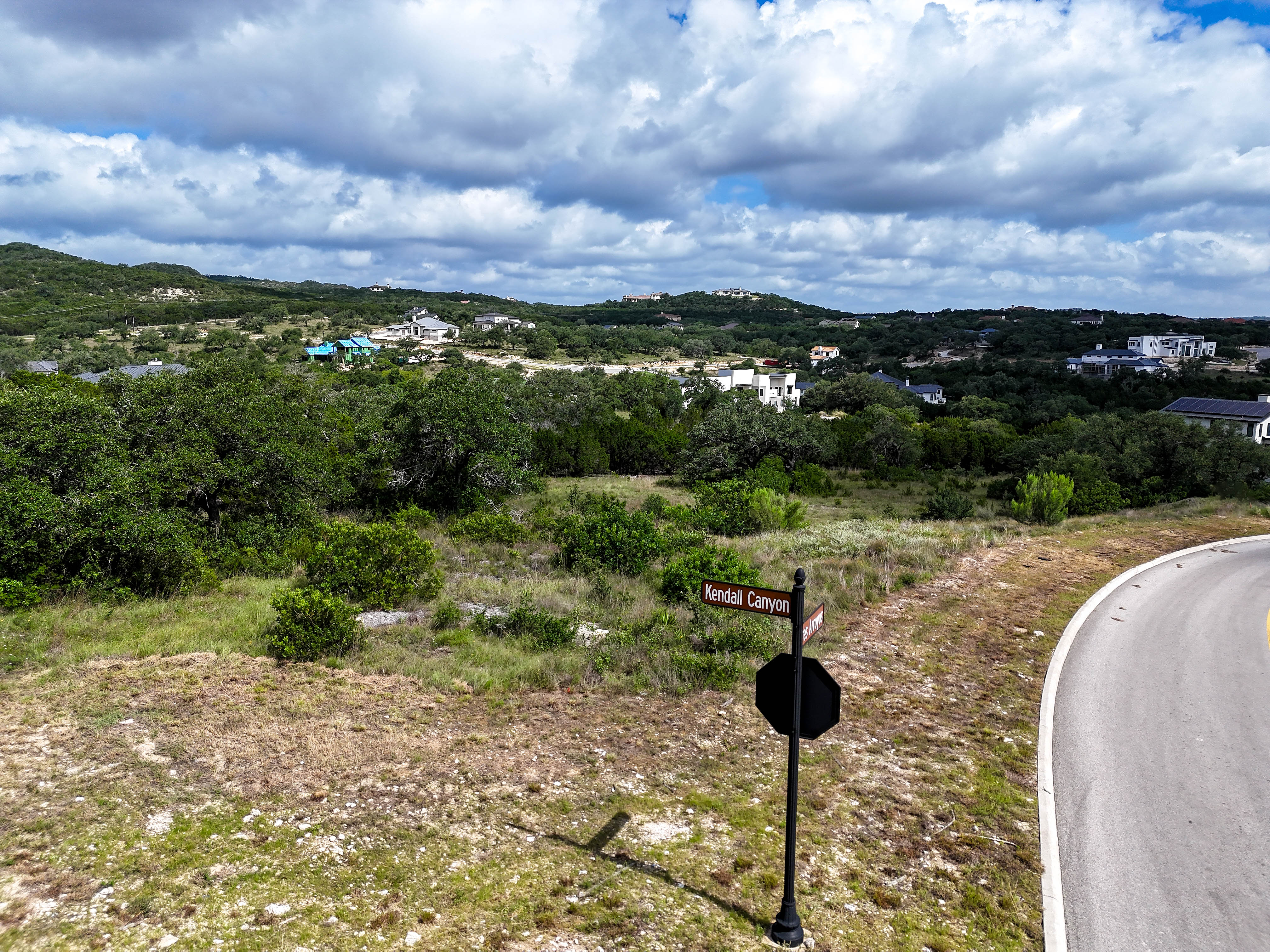  Exceptional Opportunity - Three Adjacent Lots - 物件實景