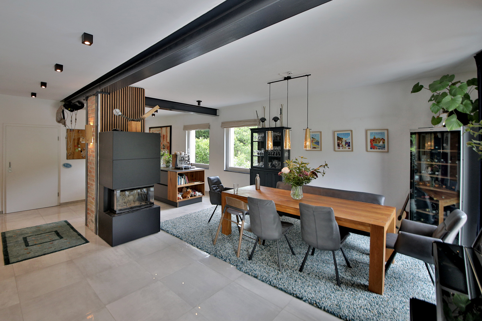  Refurbished family house - flooded with light &family-friendly with large garden - 物件實景