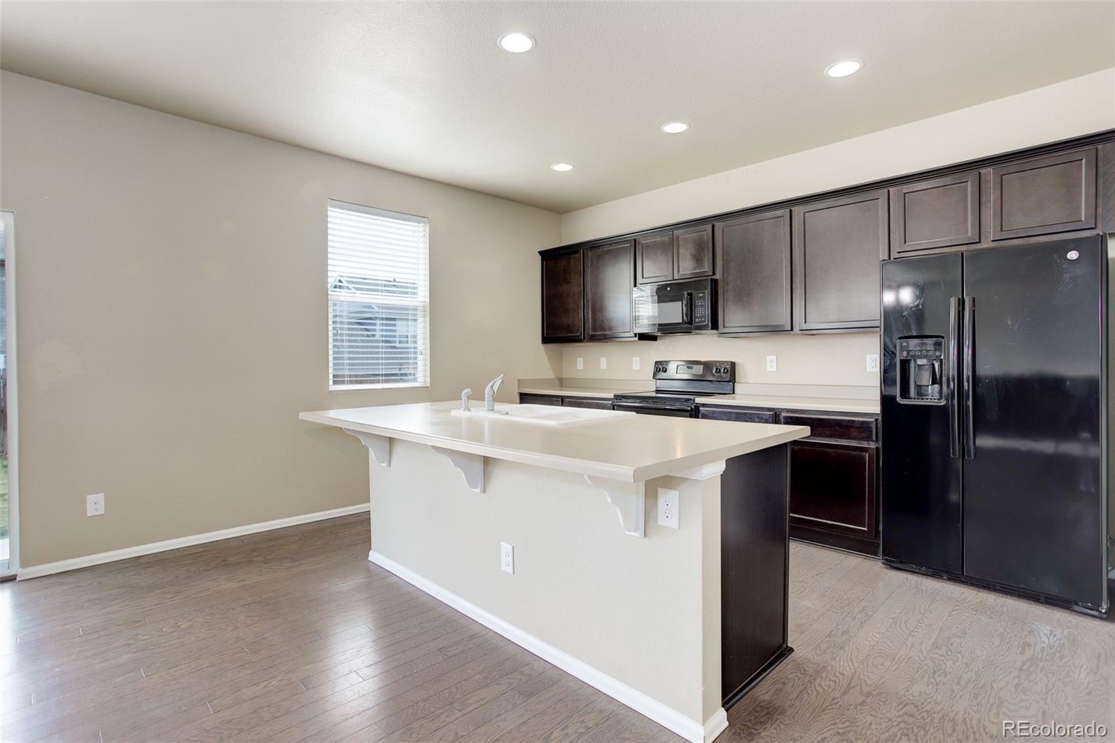 Brighton, Colorado, 80601, United States, 4 Bedrooms Bedrooms, ,3 BathroomsBathrooms,Residential,For Sale,1828508