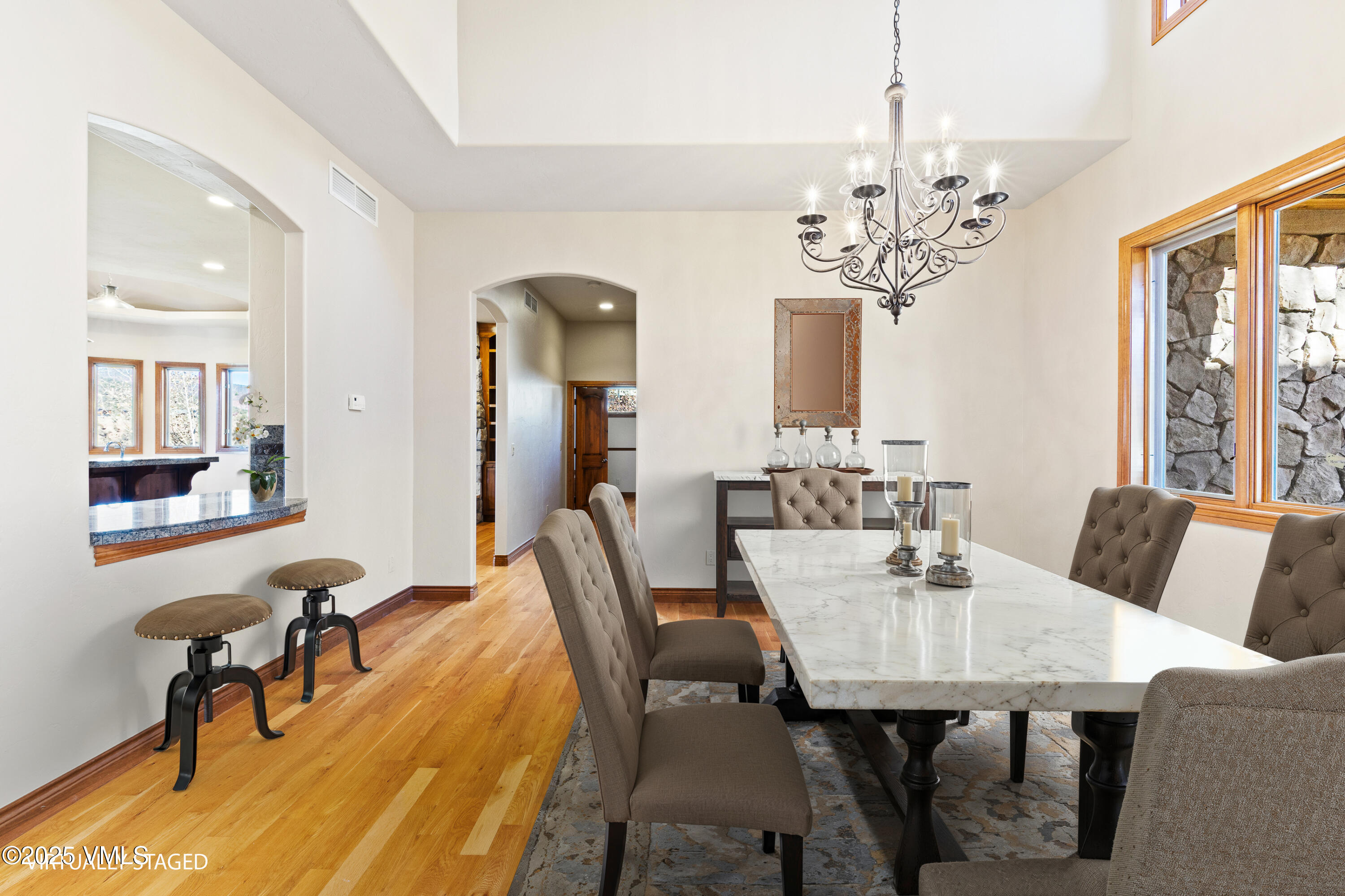 Gypsum, Colorado, 81637, United States, 6 Bedrooms Bedrooms, ,5 BathroomsBathrooms,Residential,For Sale,1987676