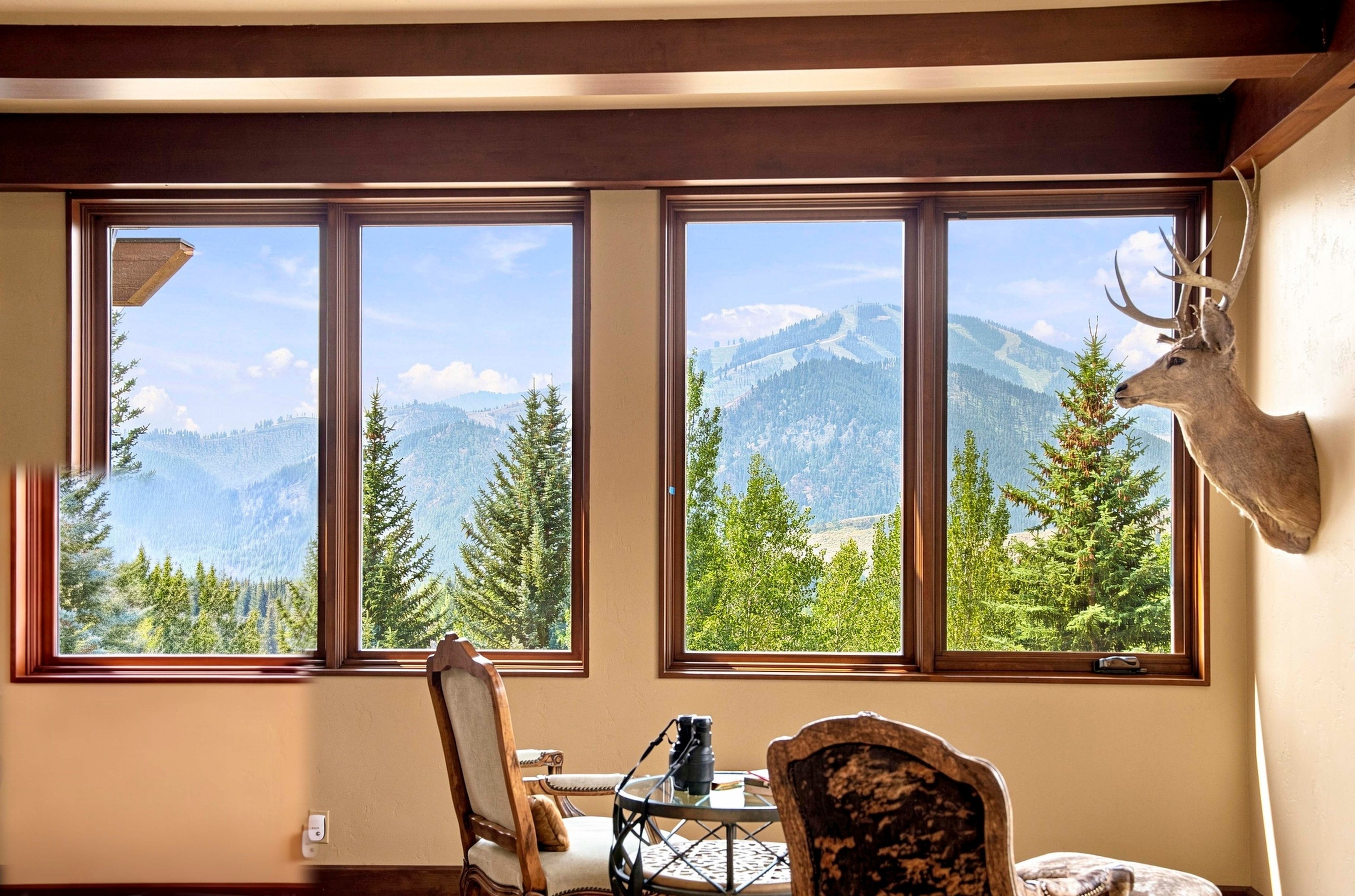 Nothing Compares to an Exquisite Bigwood Residence - 物件實景