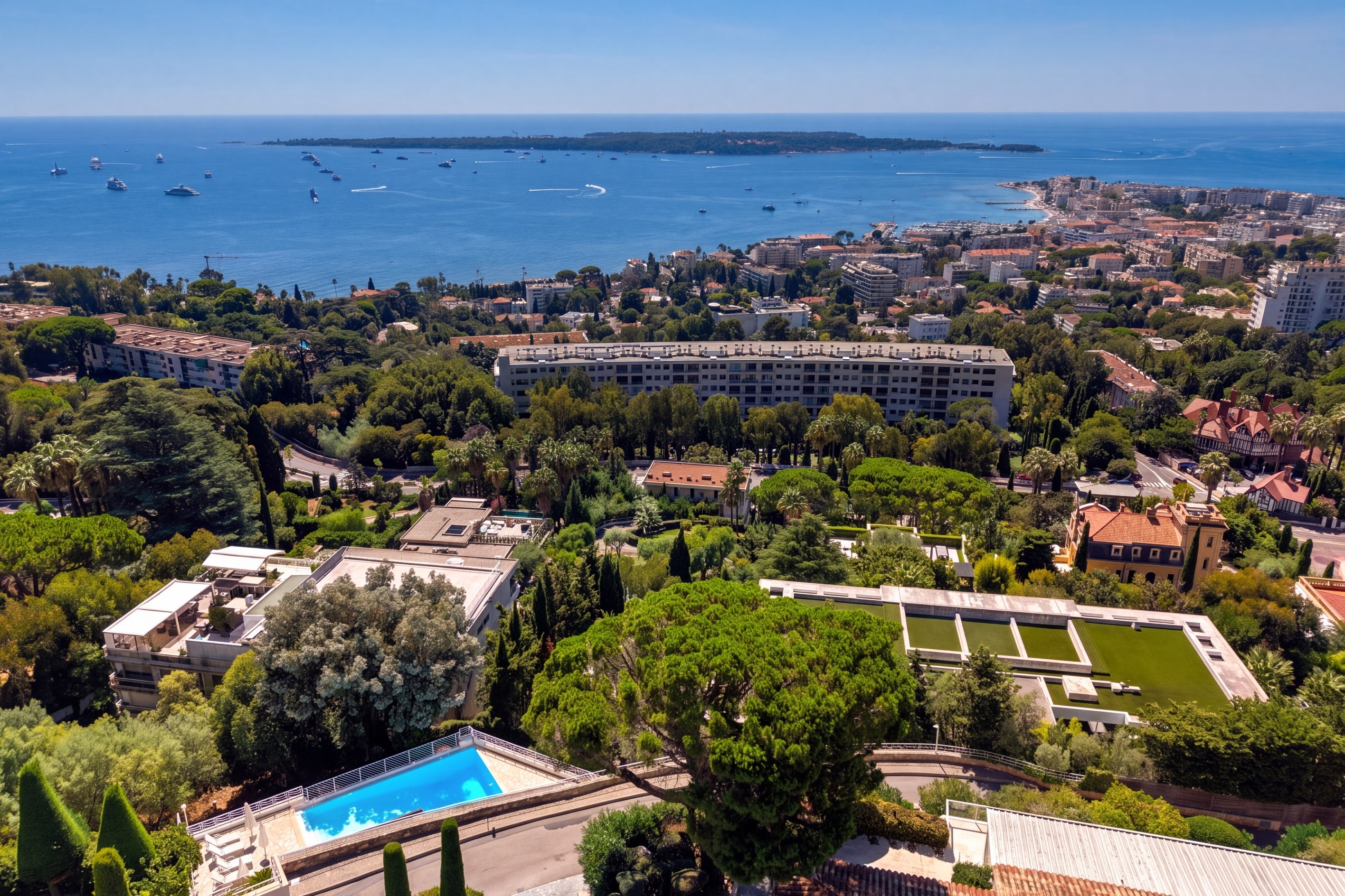  Cannes Californie, three bedroom corner apartment with 60 sqm terrace and panor… - 物件實景
