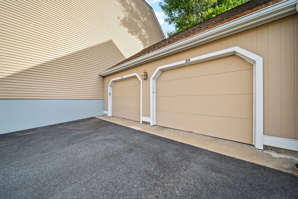 Salem, Massachusetts, 01970, United States, 3 Bedrooms Bedrooms, ,3 BathroomsBathrooms,Residential,For Sale,1990420