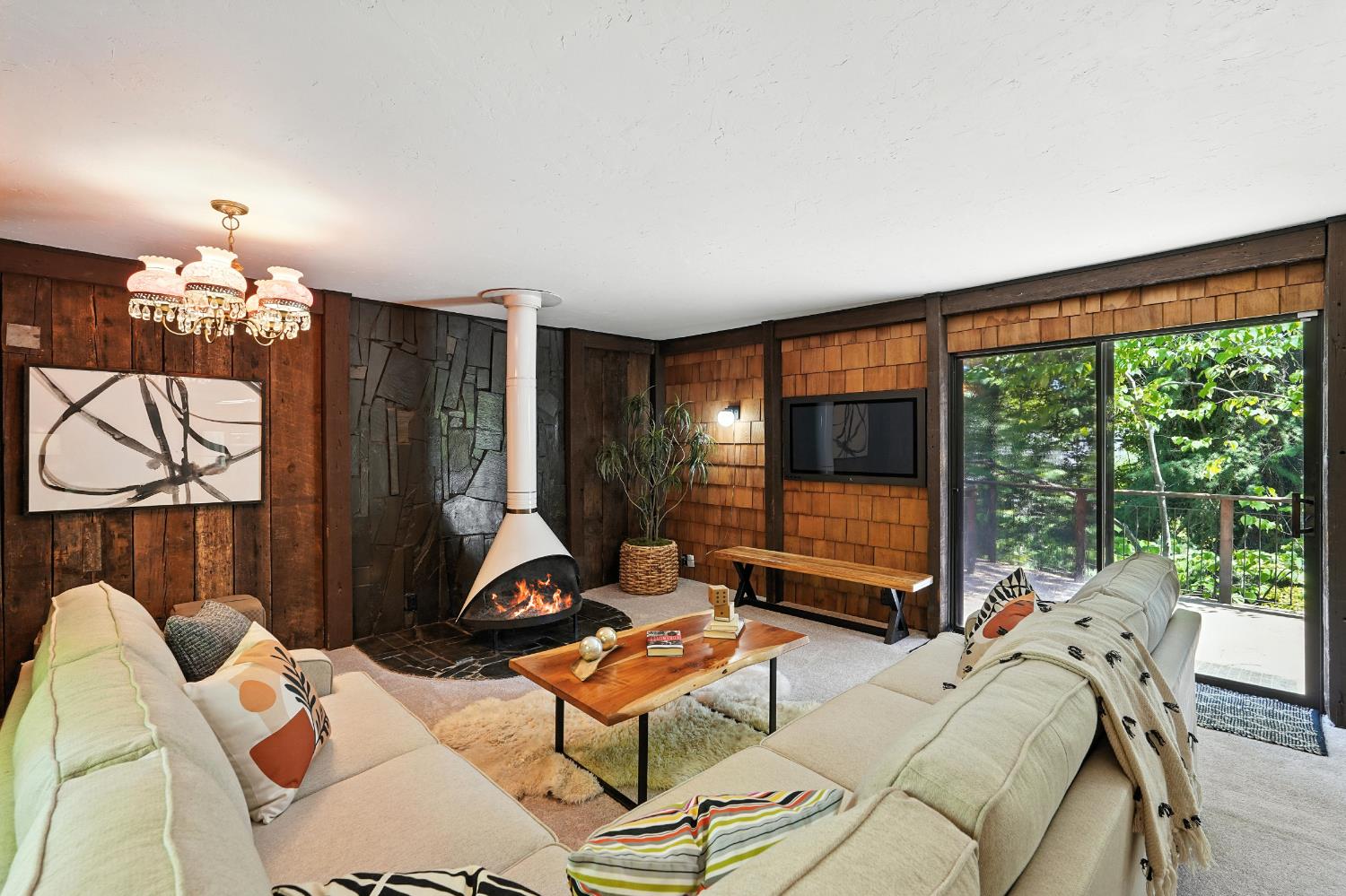 Auburn, California, 95603, United States, 3 Bedrooms Bedrooms, ,3 BathroomsBathrooms,Residential,For Sale,1955414