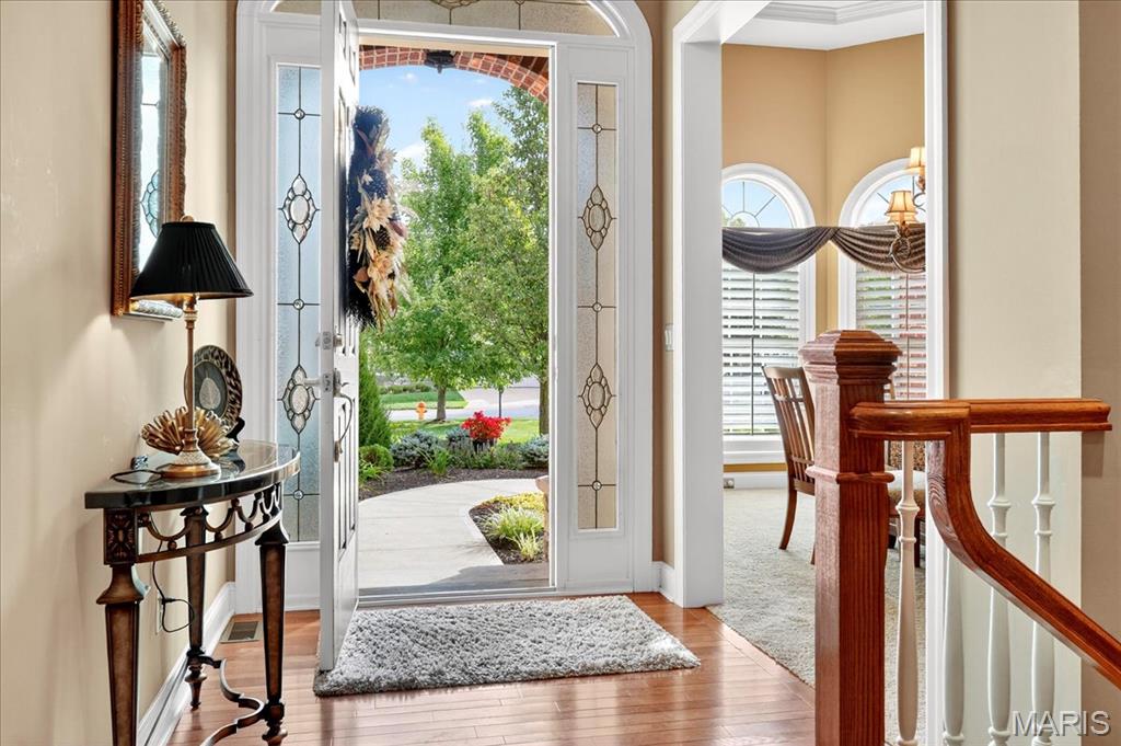 Ballwin, Missouri, 63011, United States, 2 Bedrooms Bedrooms, ,3 BathroomsBathrooms,Residential,For Sale,1947481