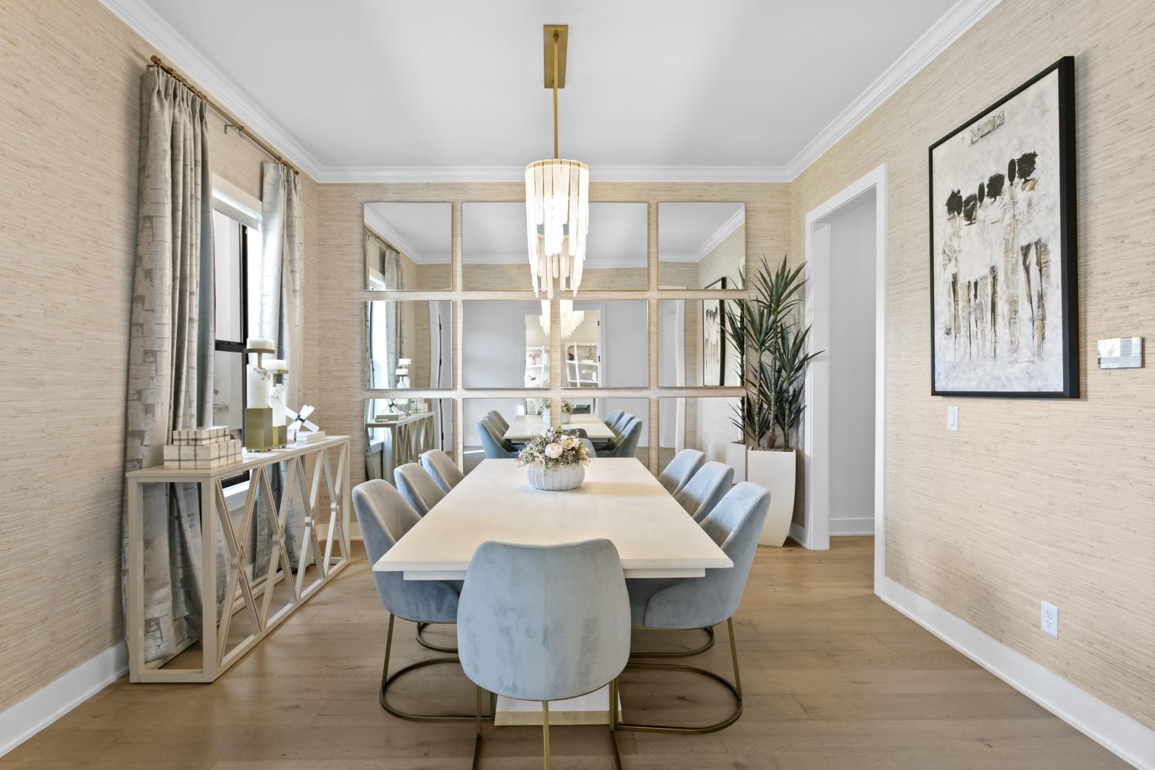 Tampa, Florida, 33609, United States, 5 Bedrooms Bedrooms, ,5 BathroomsBathrooms,Residential,For Sale,2008551