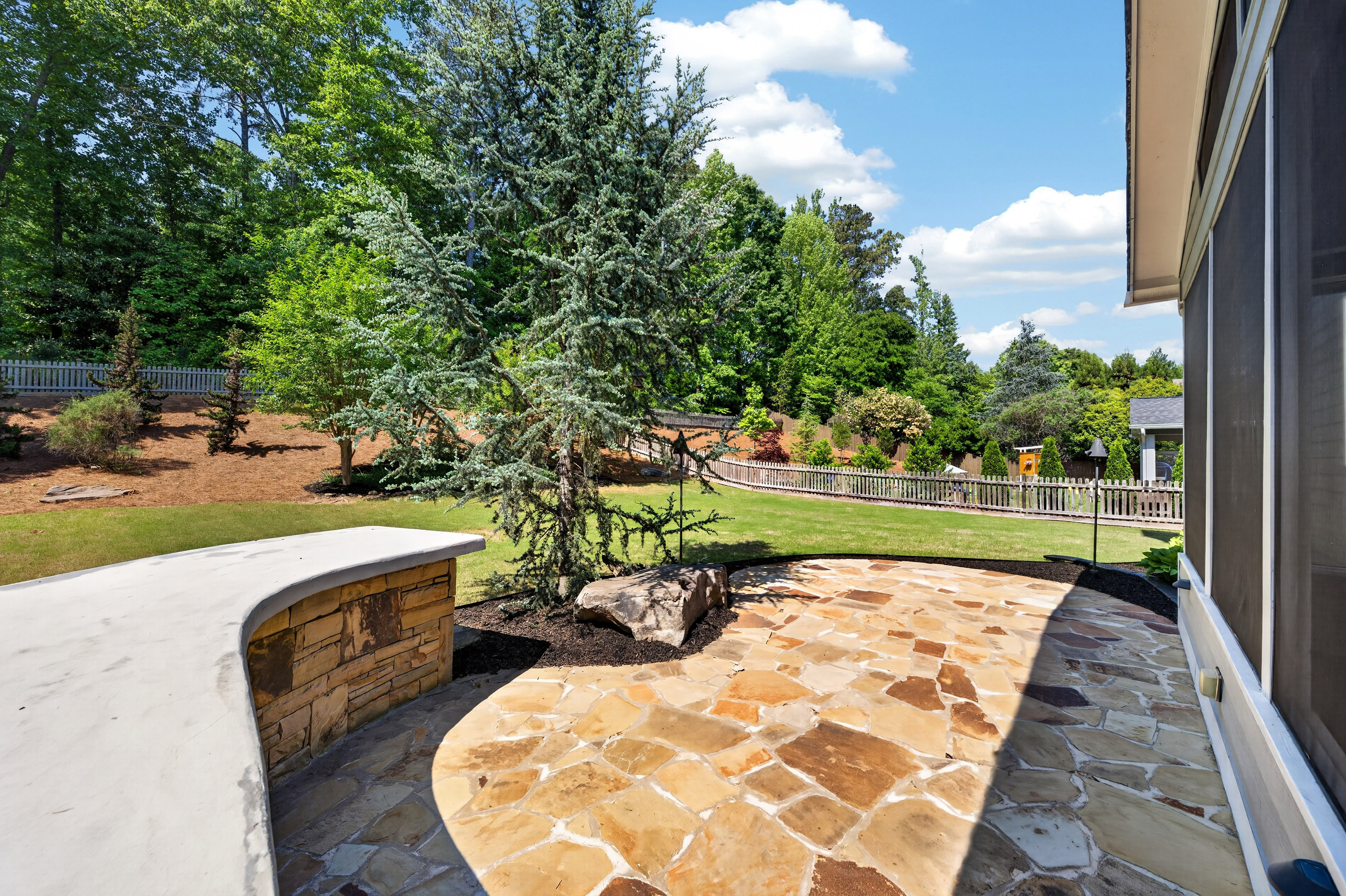  Beautiful Craftsman Traditional in Sought-After Barnes Mill - 物件實景