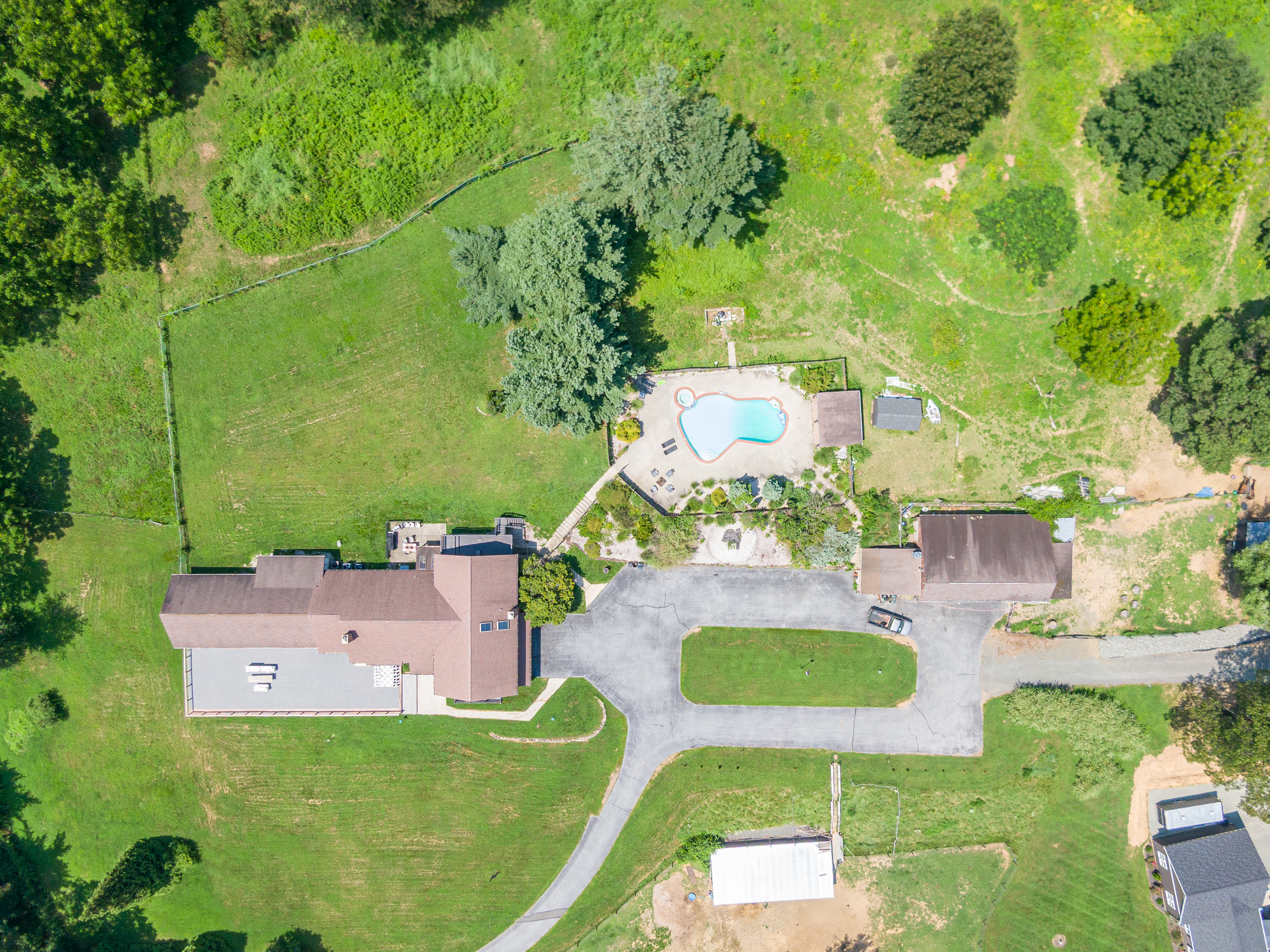 Boyertown, Pennsylvania, 19512, United States, 4 Bedrooms Bedrooms, ,4 BathroomsBathrooms,Residential,For Sale,1900756