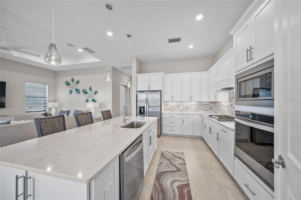 Nokomis, Florida, 34275, United States, 3 Bedrooms Bedrooms, ,2 BathroomsBathrooms,Residential,For Sale,1829578