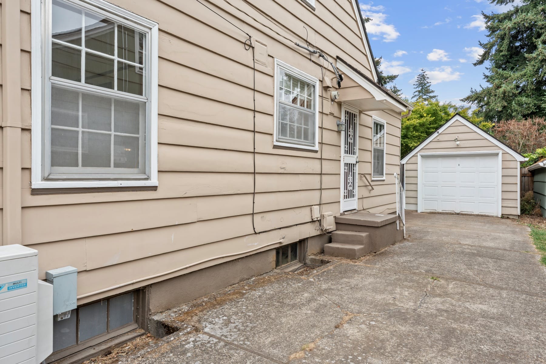  1924 NE 58TH AVE Portland, OR 97213 - 物件實景