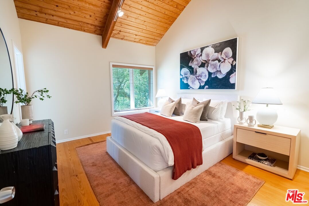 Topanga, California, 90290, United States, 4 Bedrooms Bedrooms, ,5 BathroomsBathrooms,Residential,For Sale,1796839