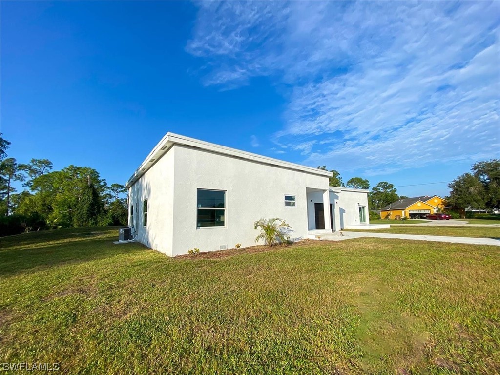Lehigh Acres, Florida, 33973, United States, 6 Bedrooms Bedrooms, ,4 BathroomsBathrooms,Residential,For Sale,1872898