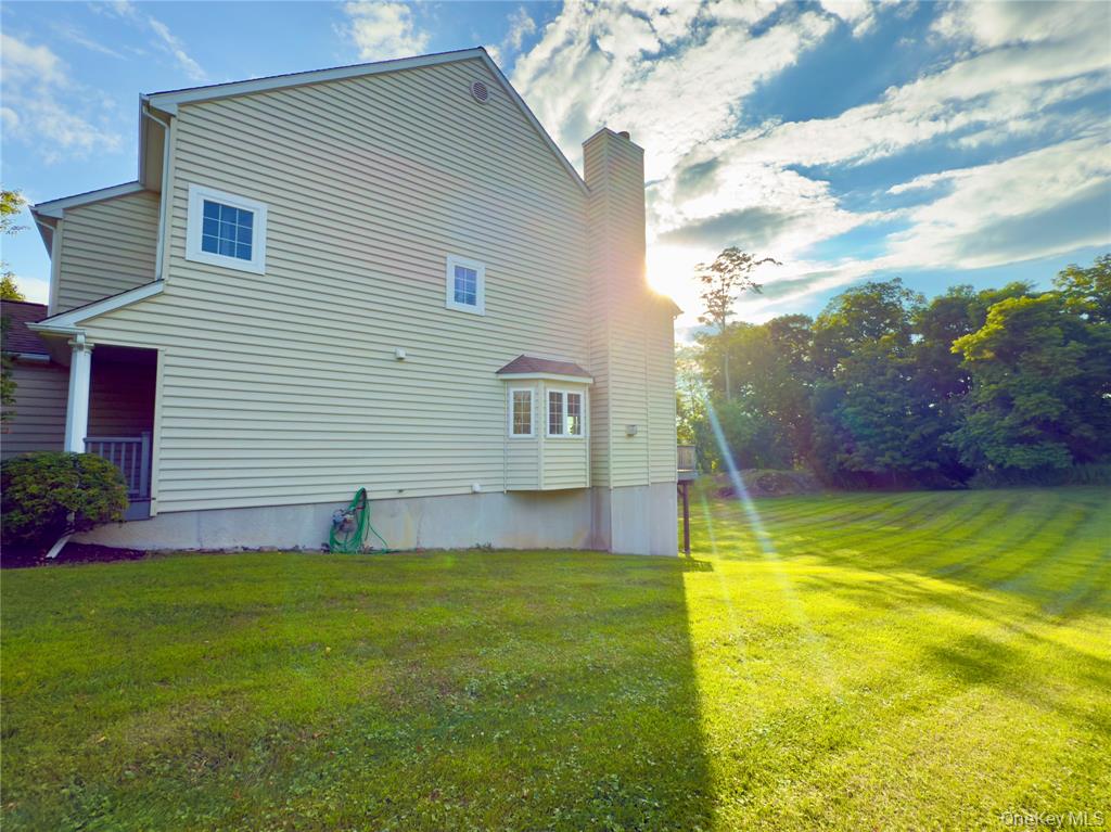 Hyde Park, New York, 12538, United States, 3 Bedrooms Bedrooms, ,4 BathroomsBathrooms,Residential,For Sale,1977599