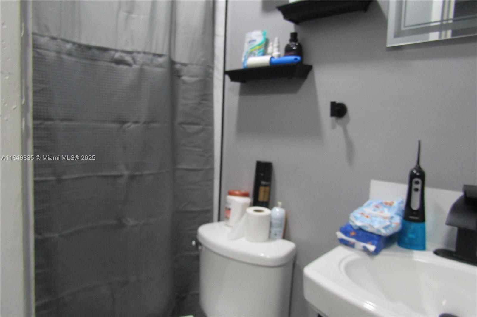 Miami, Florida, 33142, United States, ,Residential,For Sale,1906804