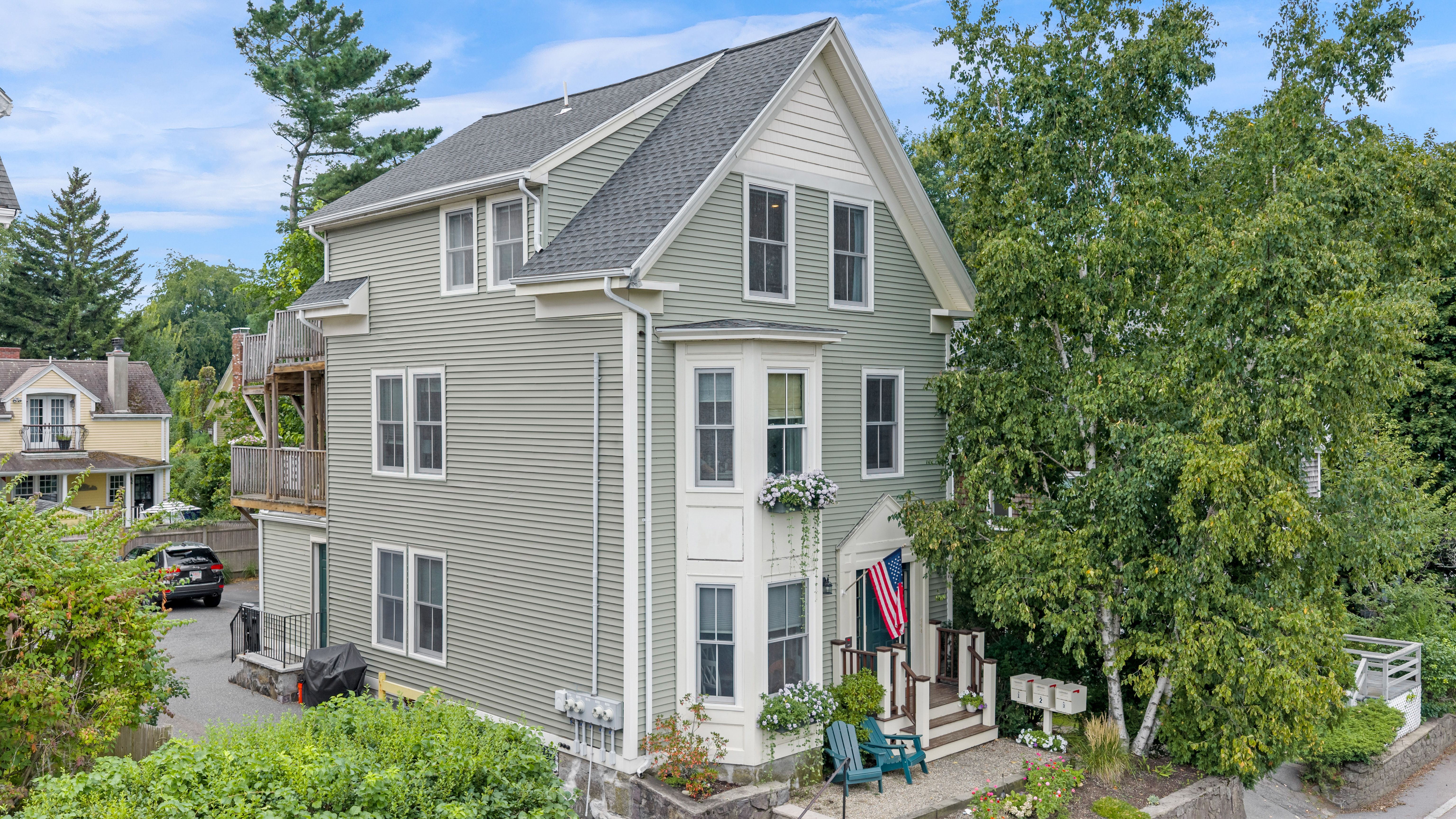  26 Village Street Unit 3, Marblehead, MA, 01945 - 物件實景