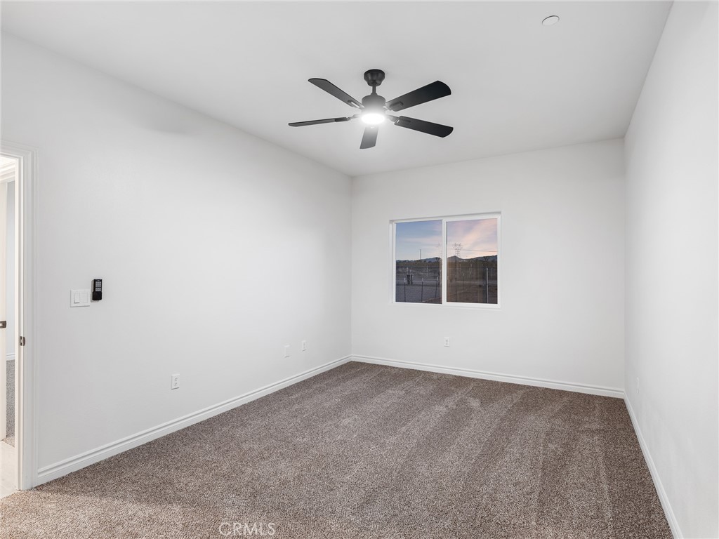 Pinon Hills, California, 92372, United States, 4 Bedrooms Bedrooms, ,3 BathroomsBathrooms,Residential,For Sale,1989561