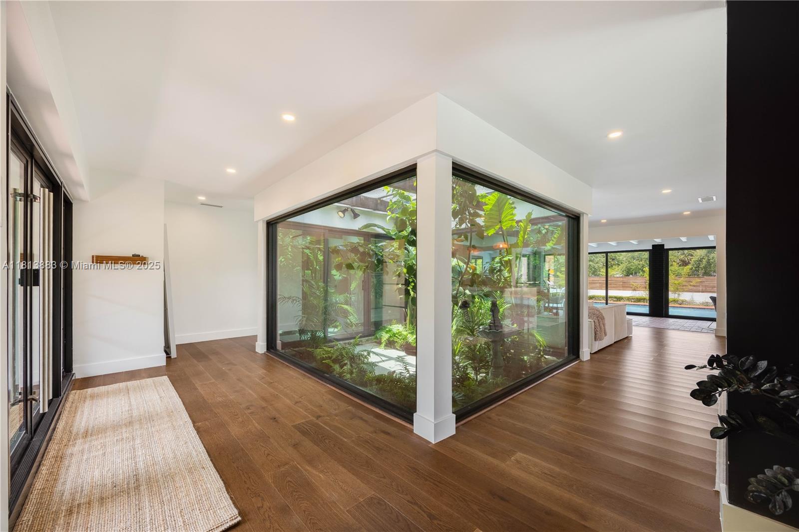 Miami, Florida, 33176, United States, 4 Bedrooms Bedrooms, ,3 BathroomsBathrooms,Residential,For Sale,1849943