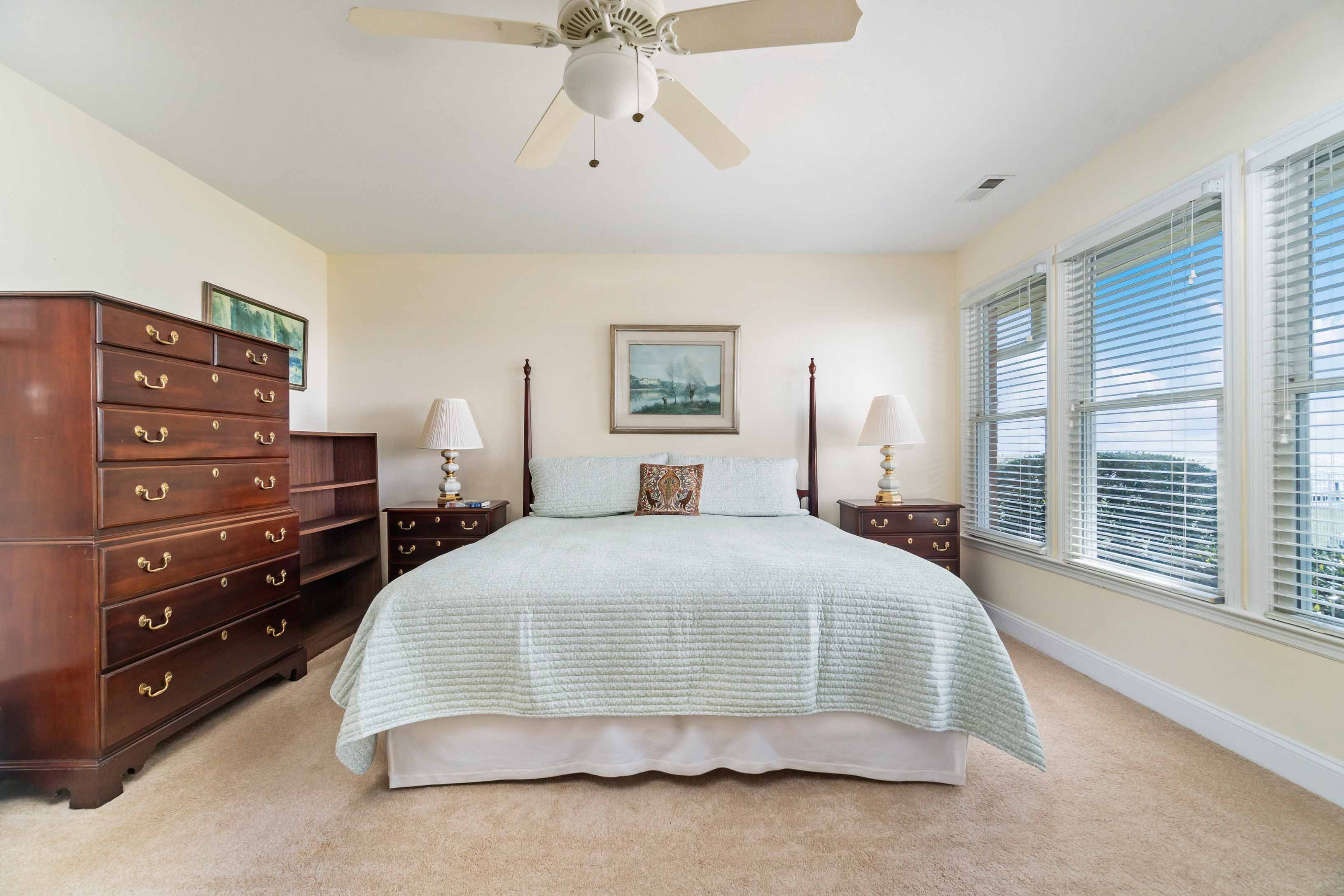 Oriental, North Carolina, 28571, United States, 3 Bedrooms Bedrooms, ,2 BathroomsBathrooms,Residential,For Sale,1982207