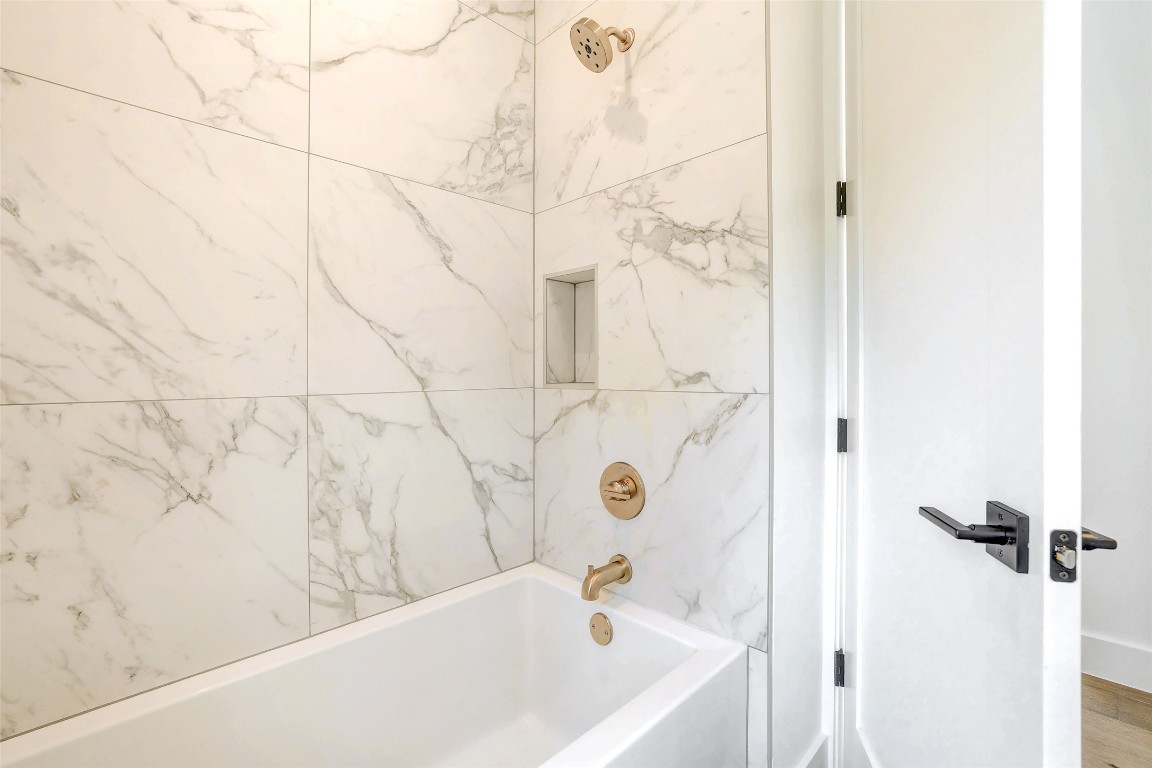 Austin, Texas, 78704, United States, 2 Bedrooms Bedrooms, ,3 BathroomsBathrooms,Residential,For Sale,1848594