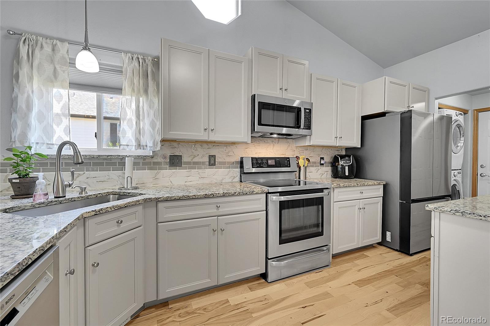 Milliken, Colorado, 80543, United States, 4 Bedrooms Bedrooms, ,3 BathroomsBathrooms,Residential,For Sale,1902574