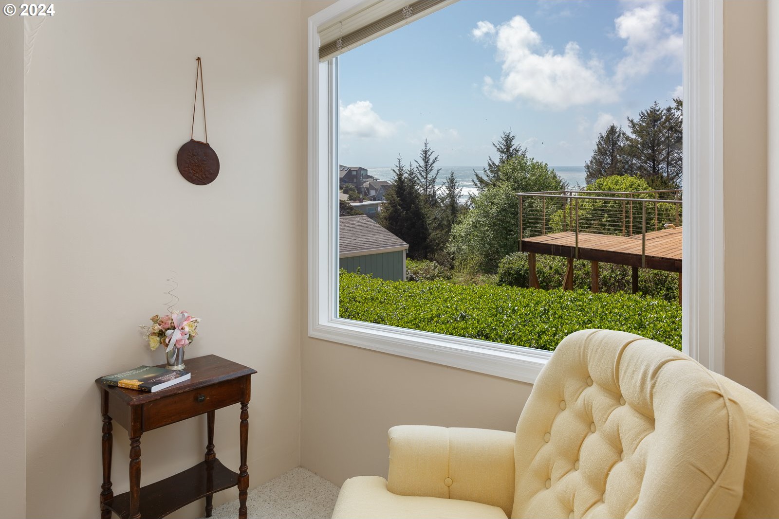 Lincoln City, Oregon, 97367, United States, 3 Bedrooms Bedrooms, ,2 BathroomsBathrooms,Residential,For Sale,1735832