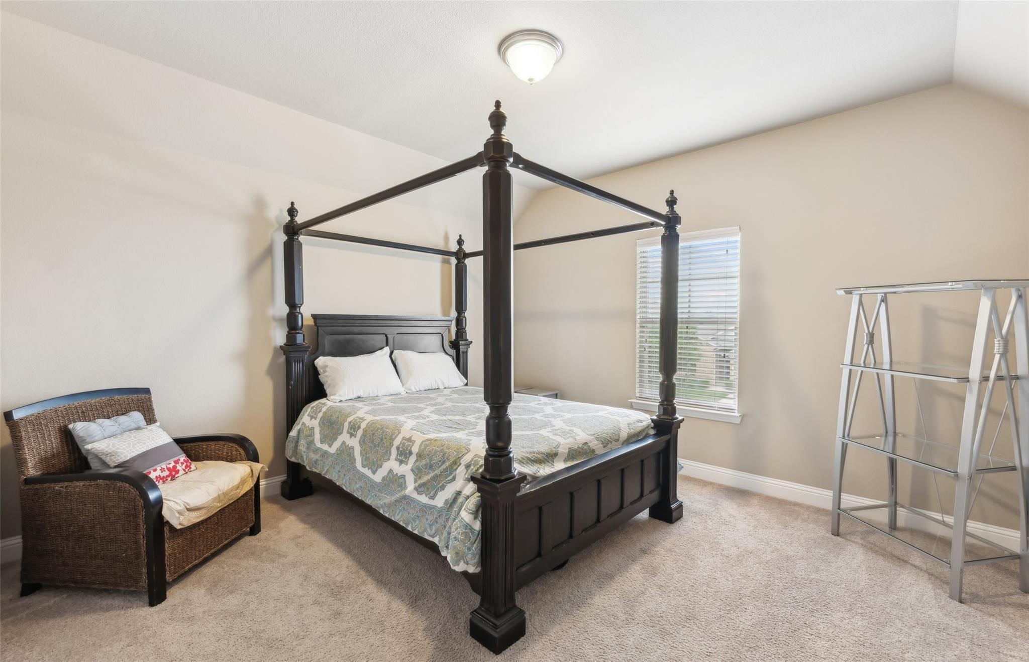 Little Elm, Texas, 75068, United States, 5 Bedrooms Bedrooms, ,4 BathroomsBathrooms,Residential,For Sale,1971271